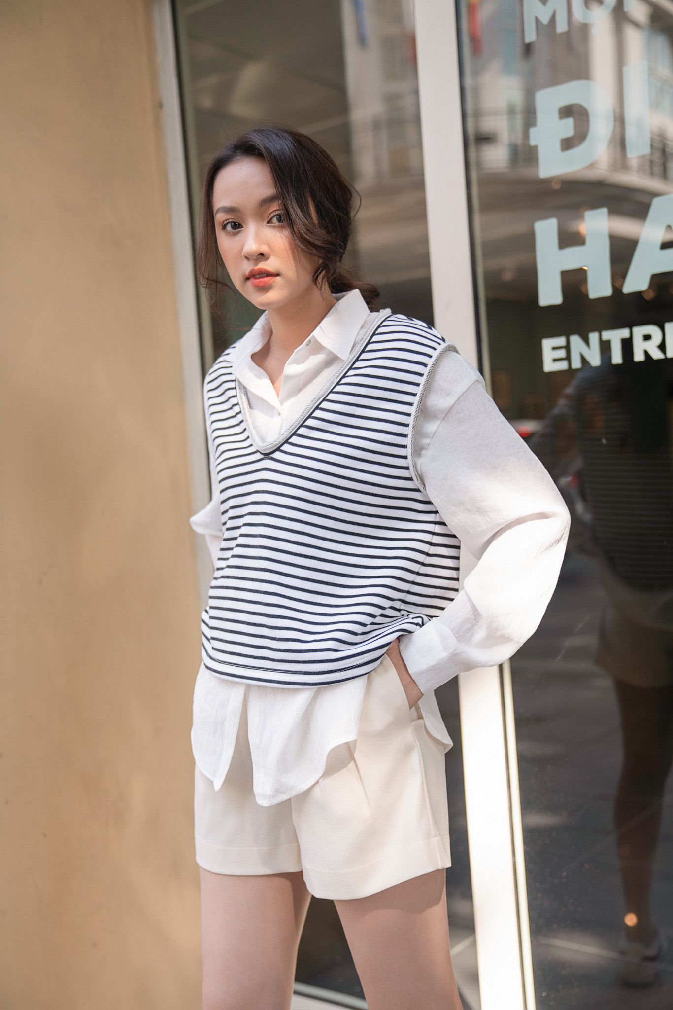 Ivory Darted Shorts