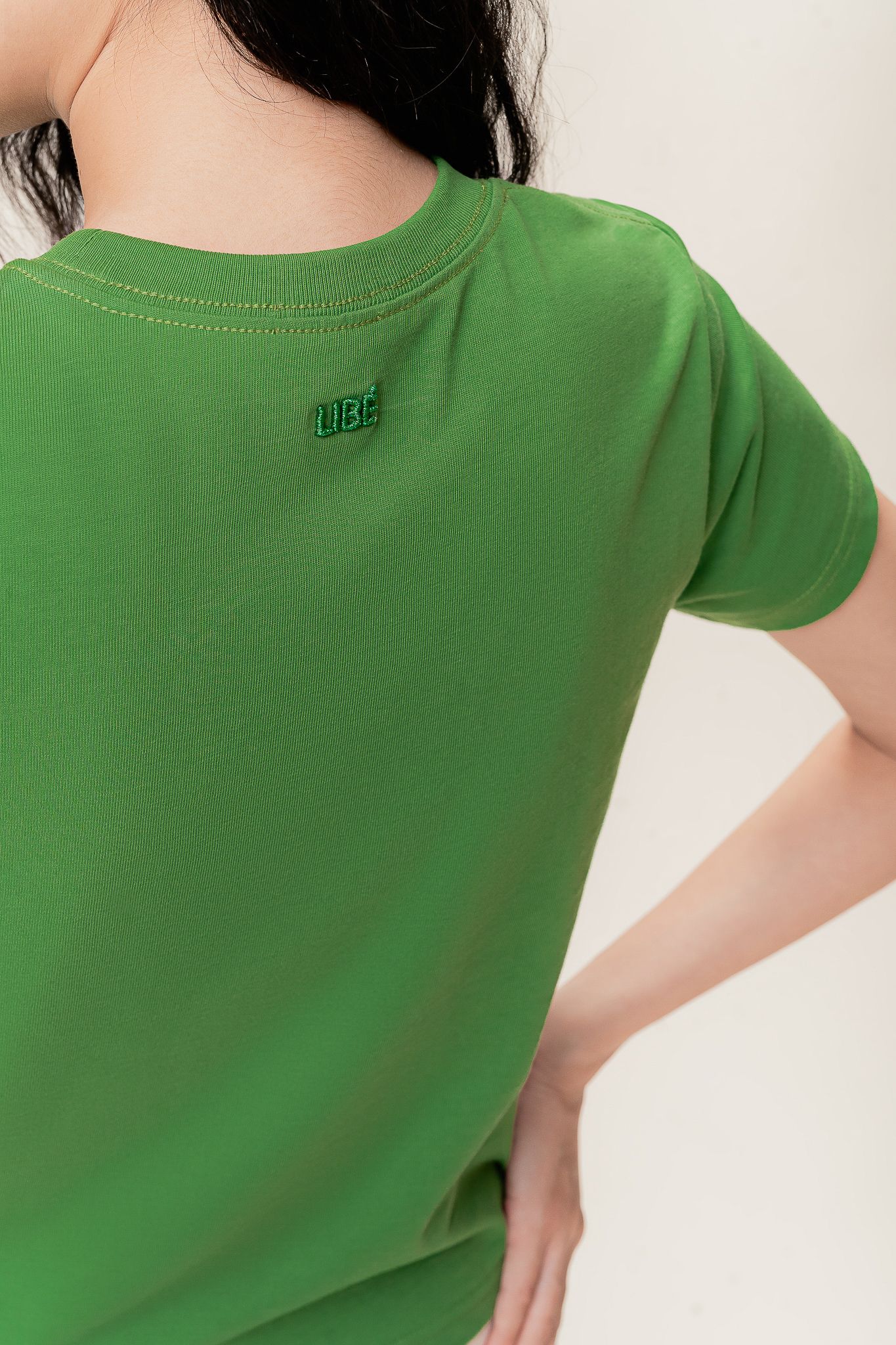  Green Basic T-shirt With Flower 