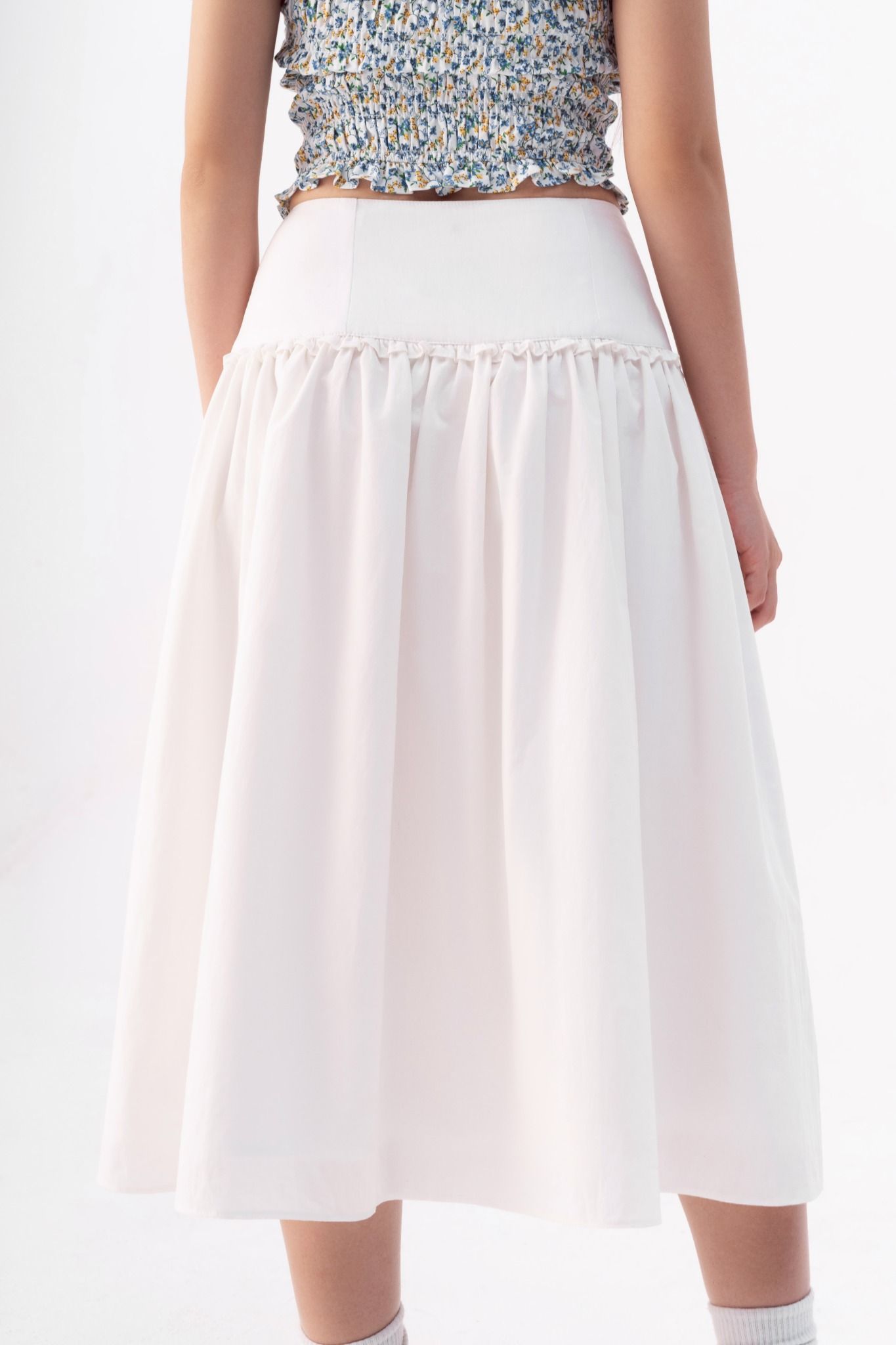  White Ruffle Side Slit Mid-Length Skirt 