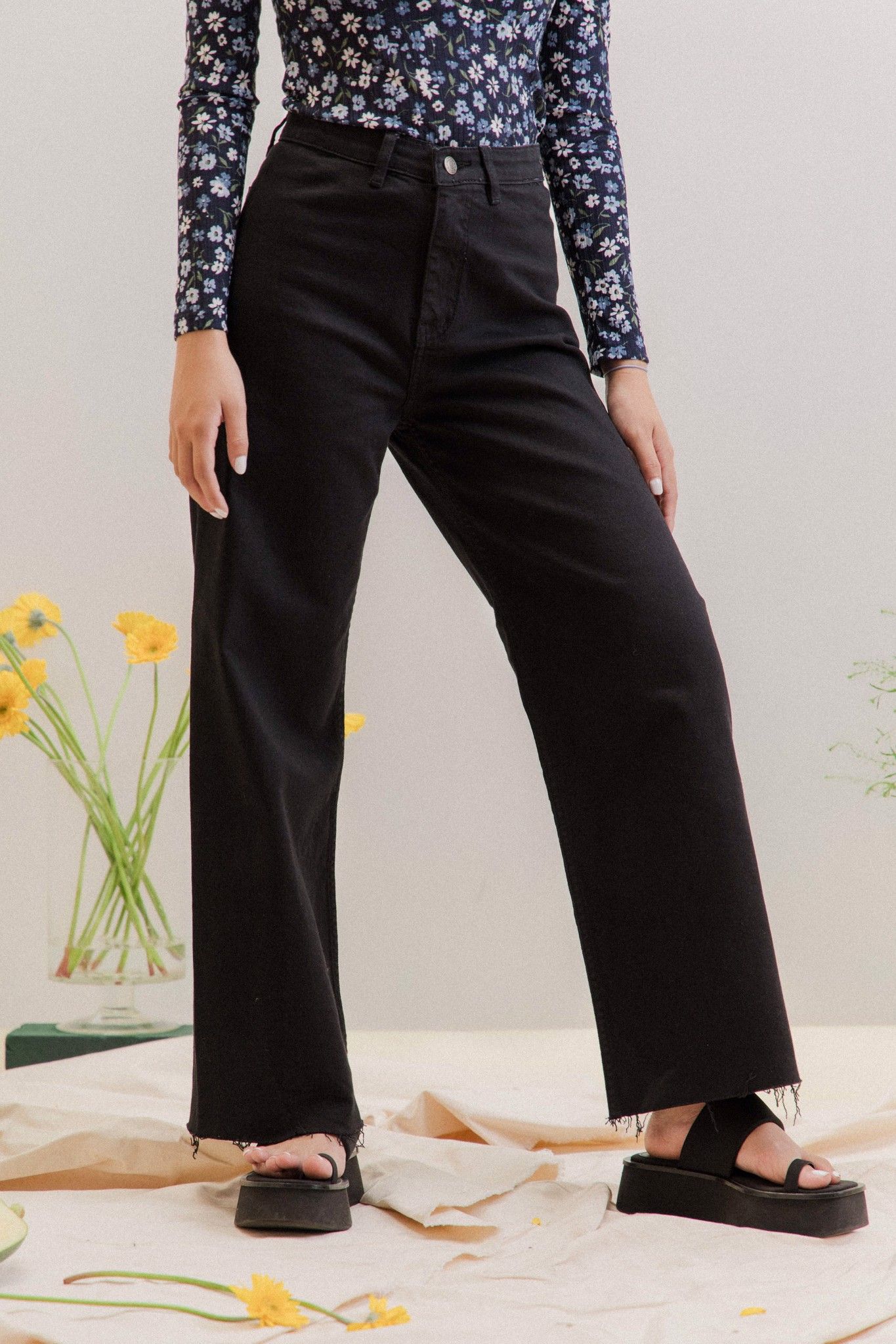 Wide Leg Jeans - Black
