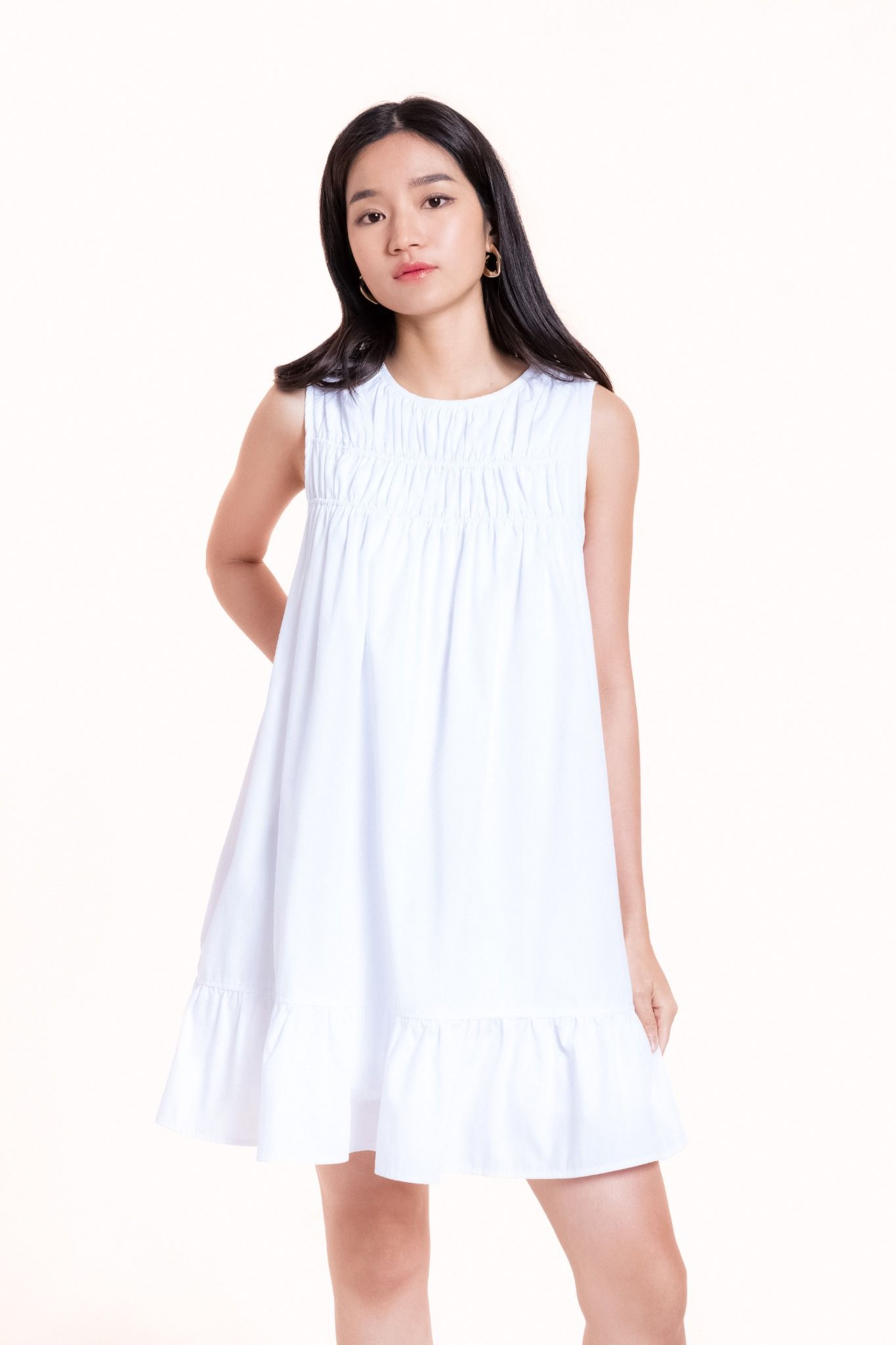  White Sleeveless Ruffle Mini Dress 