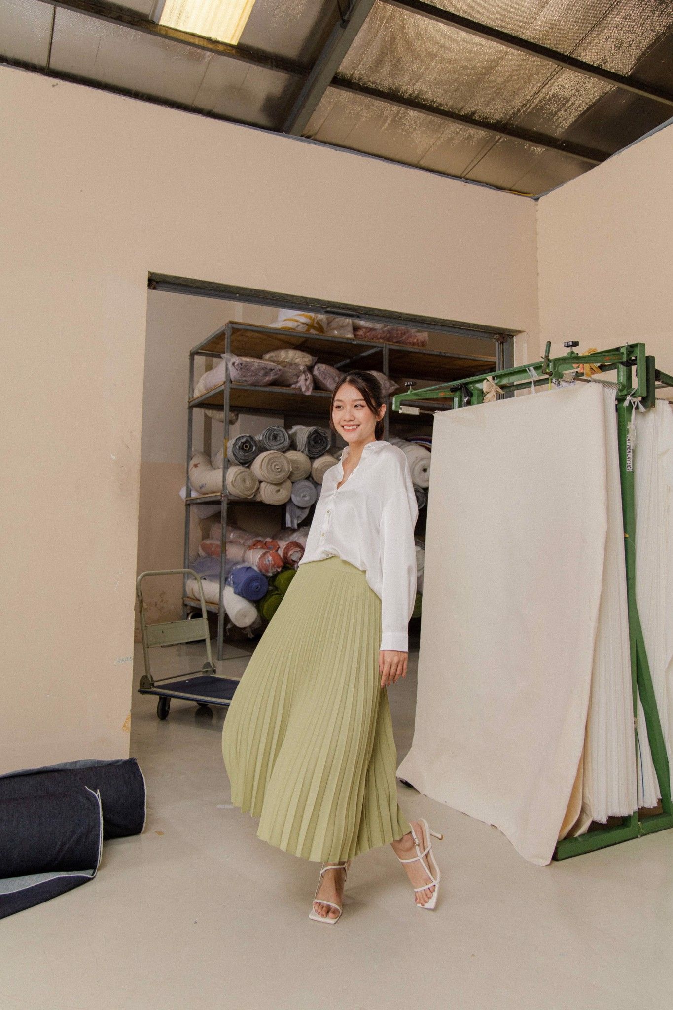 Pleated Midi Skirt - Green