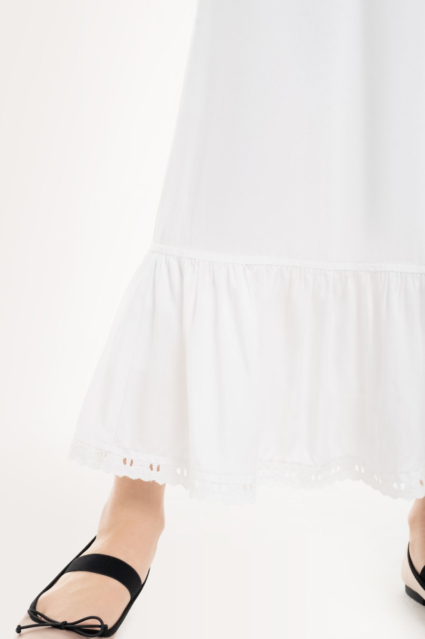  White Tiered Lace Hem Midi Skirt 