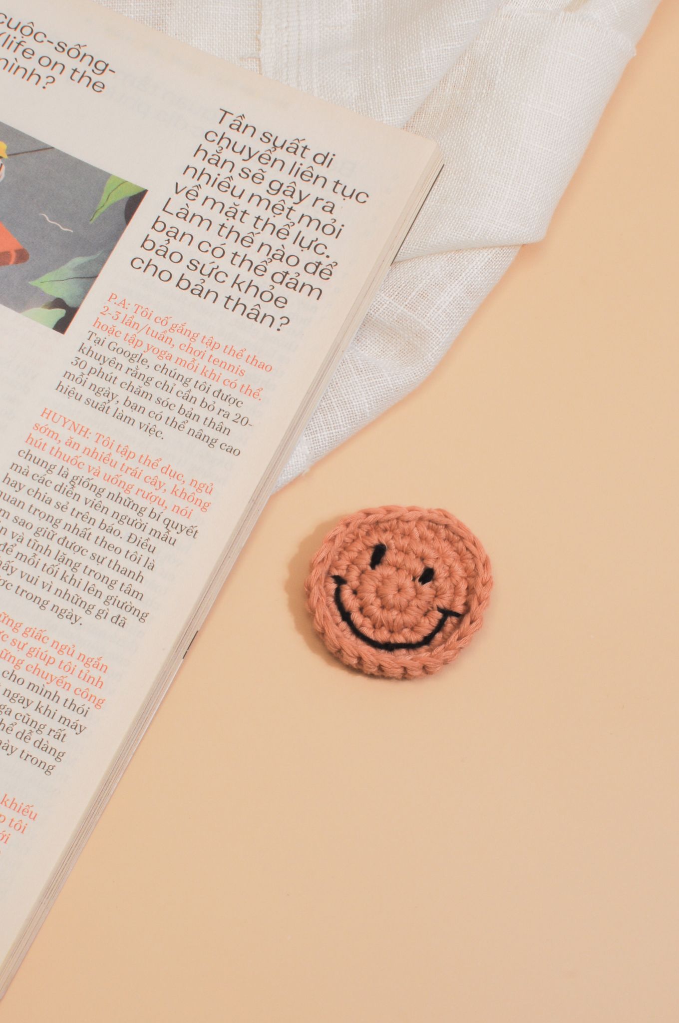 Crochet Smile Pin - Pink