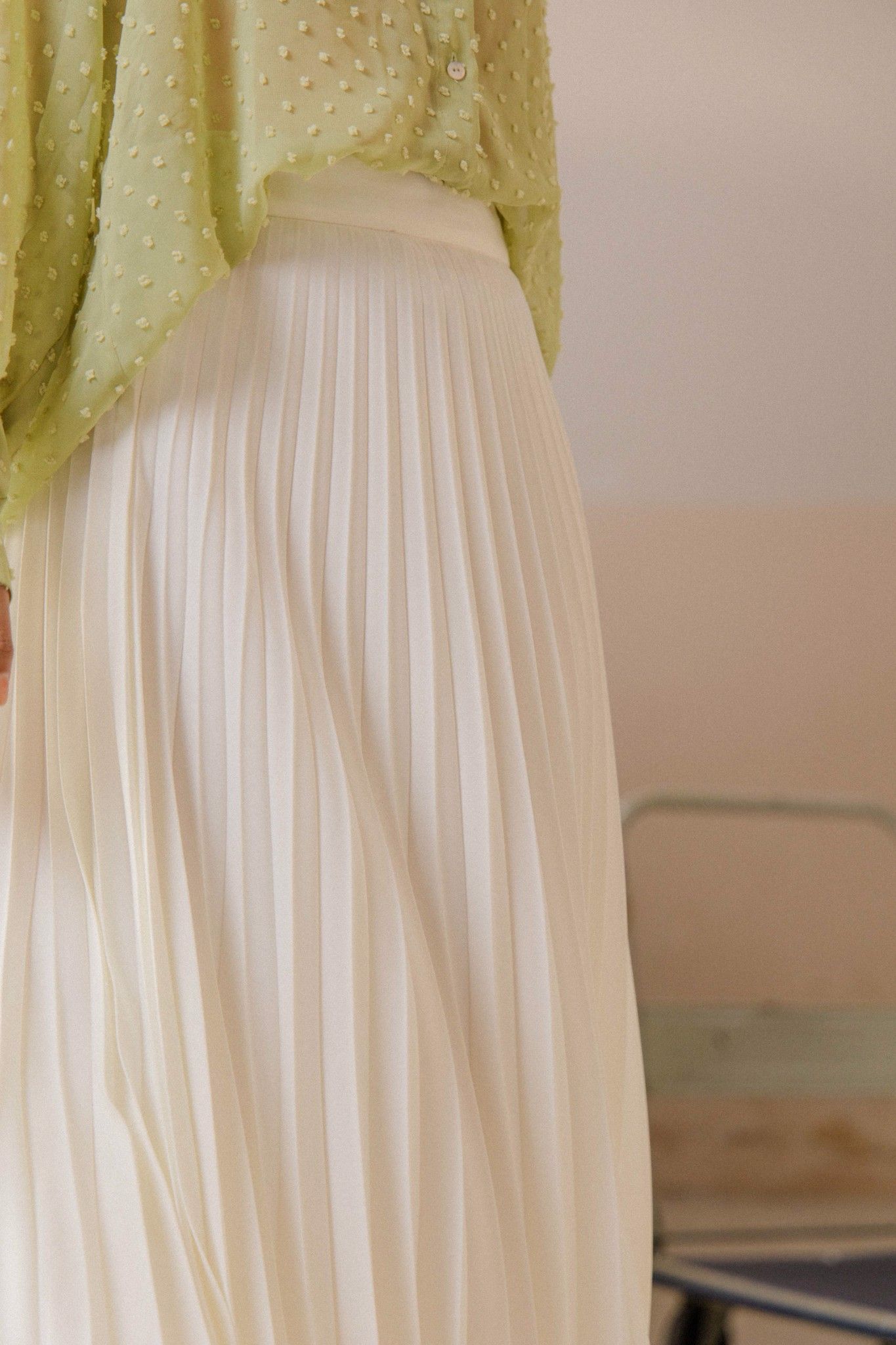 Pleated Midi Skirt - White