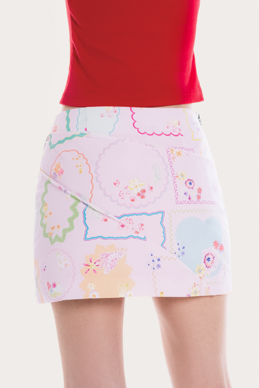 Vintage Floral Printed Mini Skirt With Belt Charms