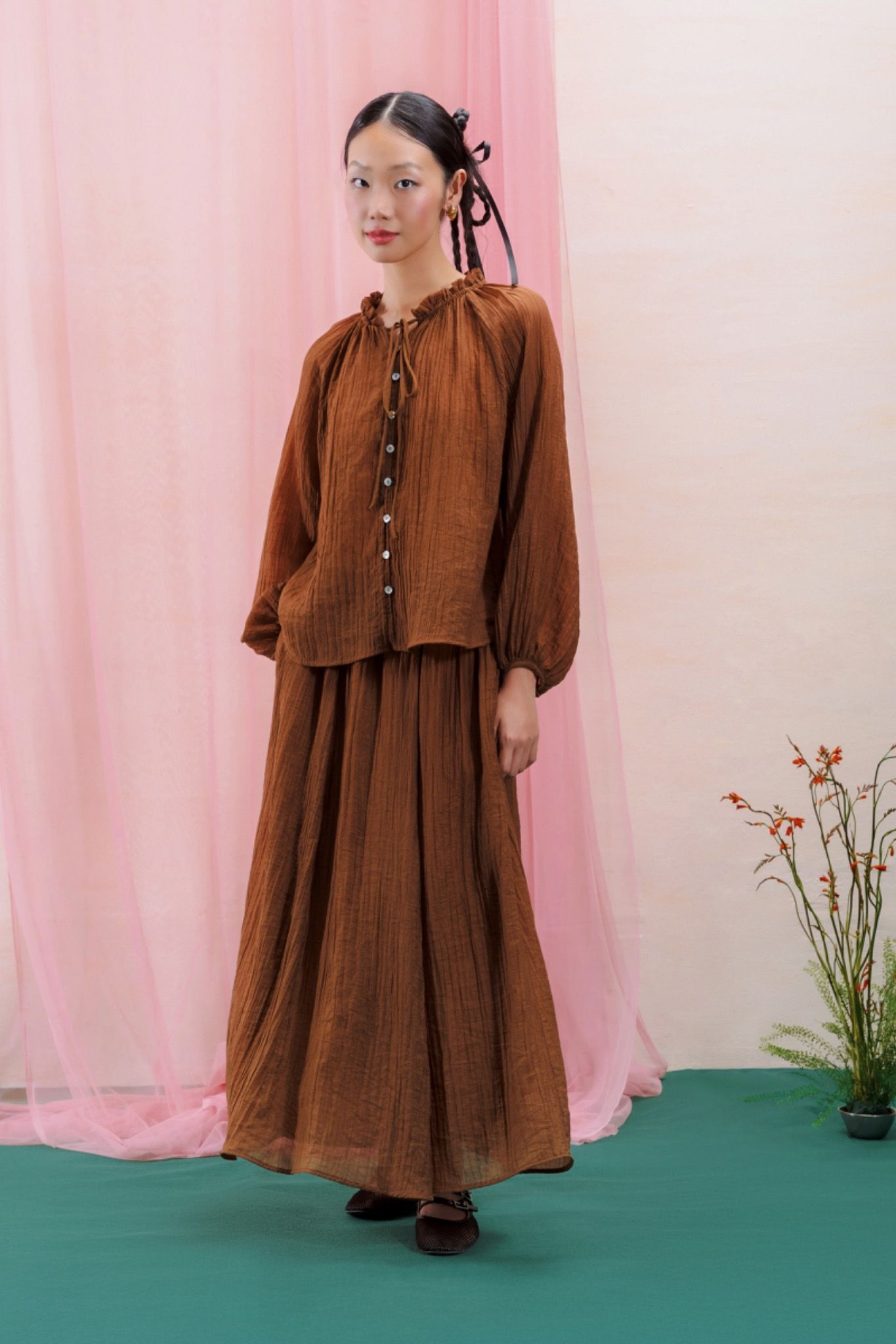 Lantern Sleeves Blouse