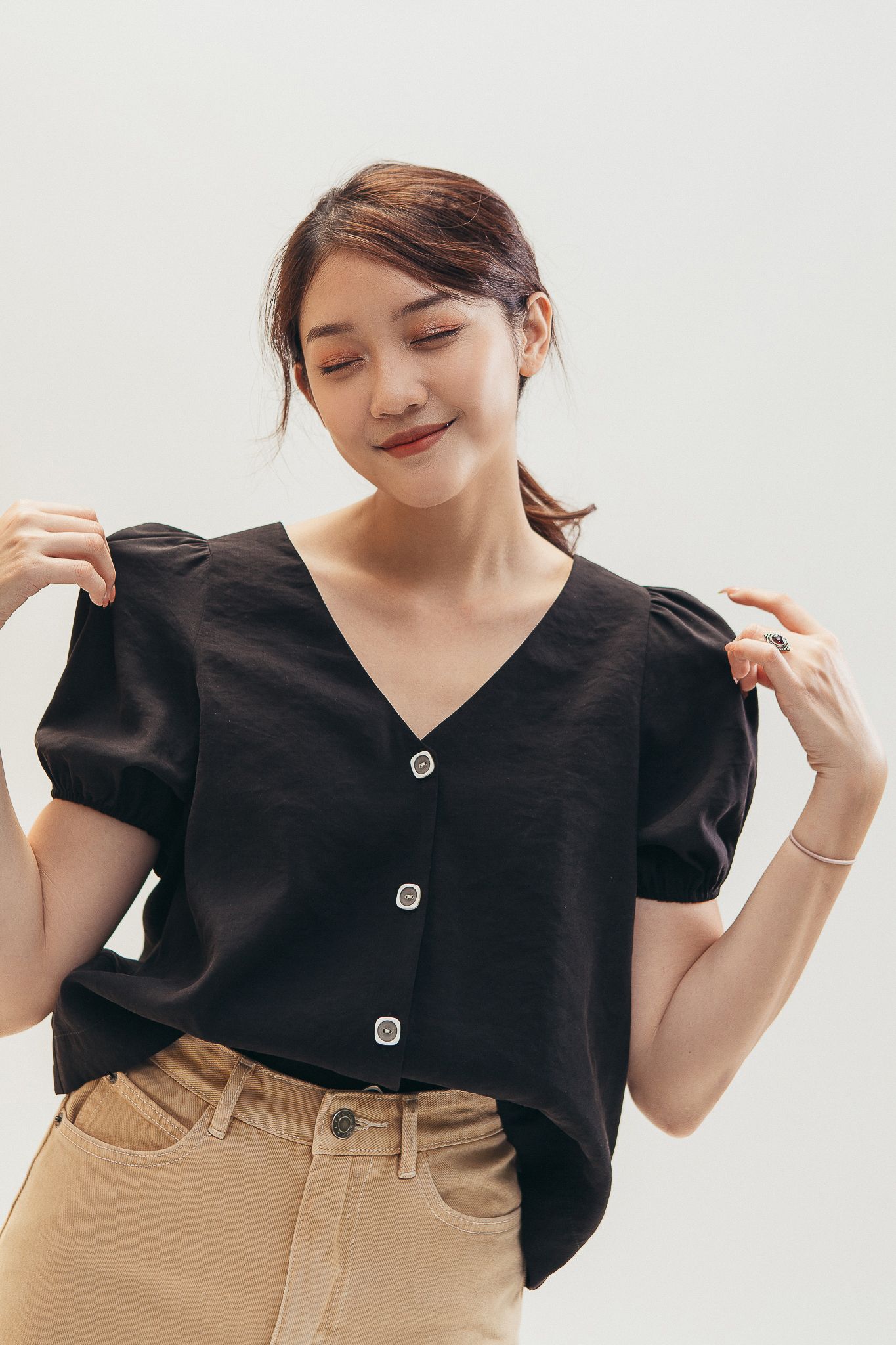Black Puff Sleeve Top