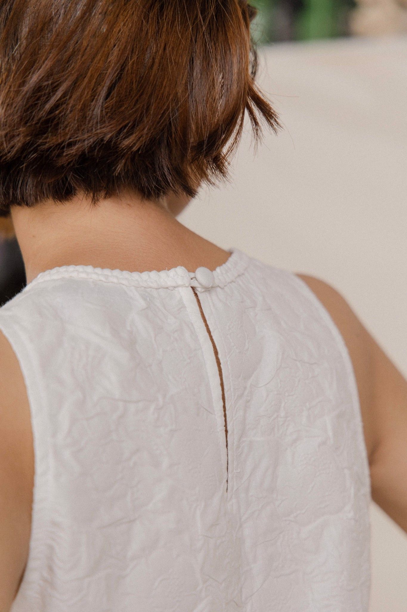 White Seersucker Sleevess Top