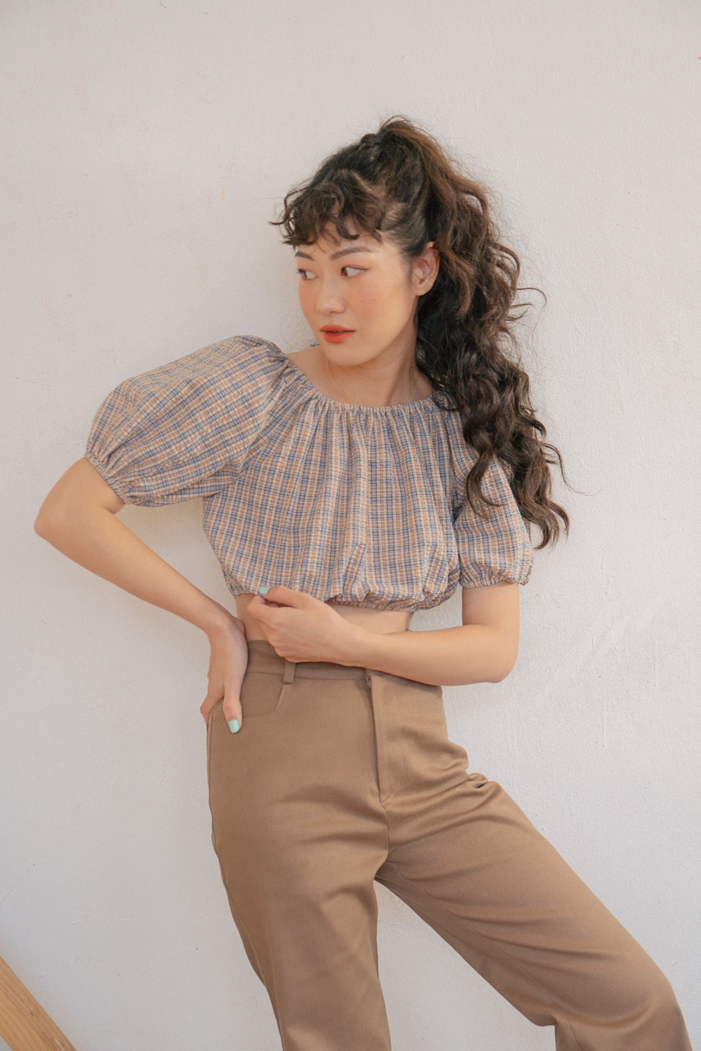 Checked Puff Sleeve Crop Top