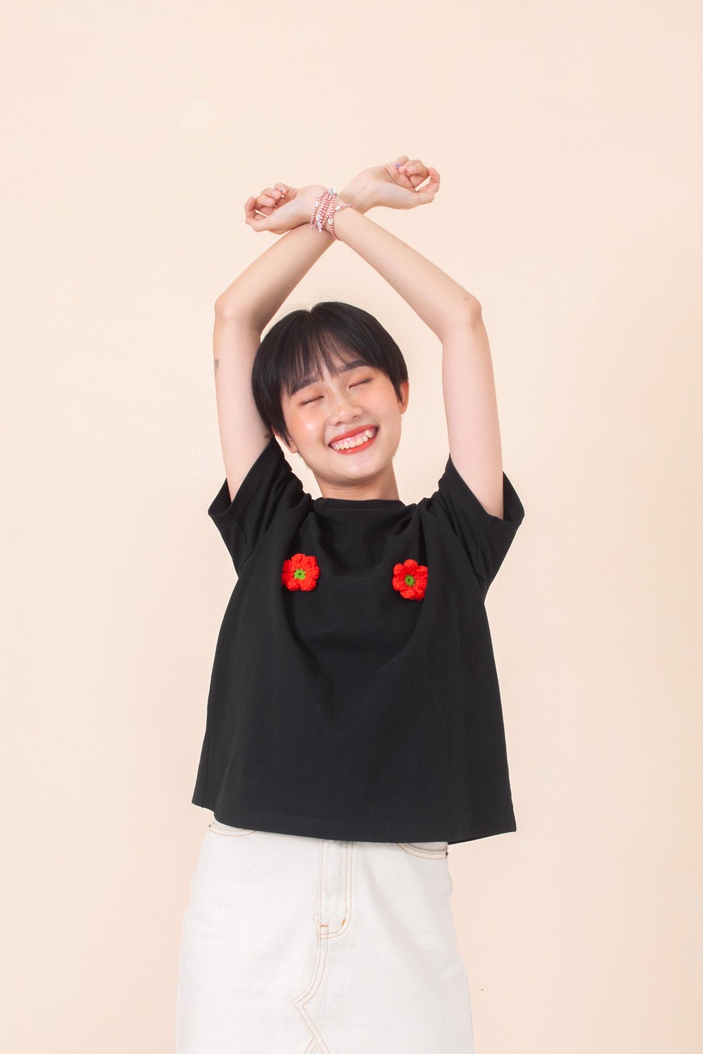 Blooming Tshirt - Black