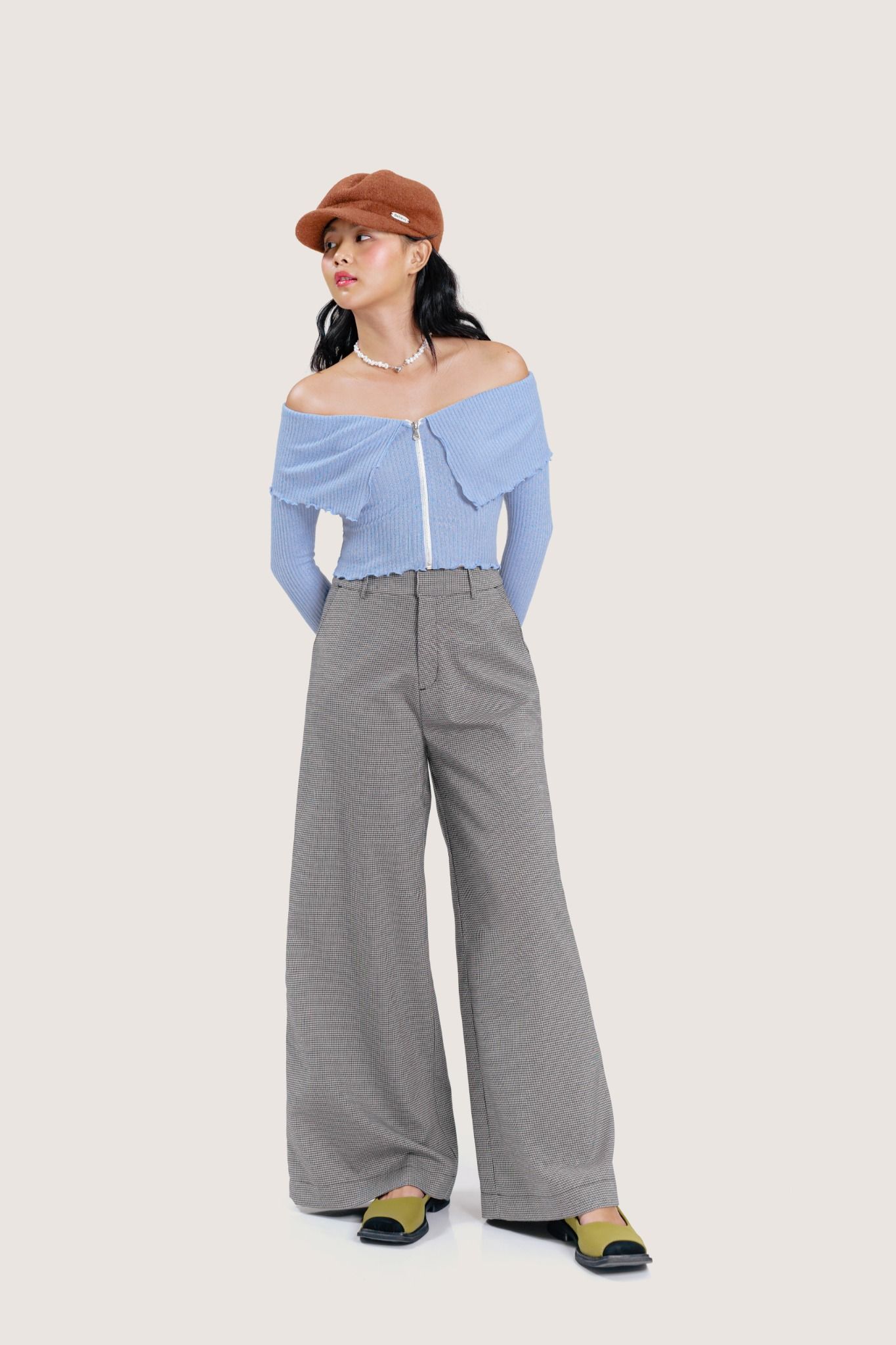  Fine Houndstooth Wide Leg Trousers 