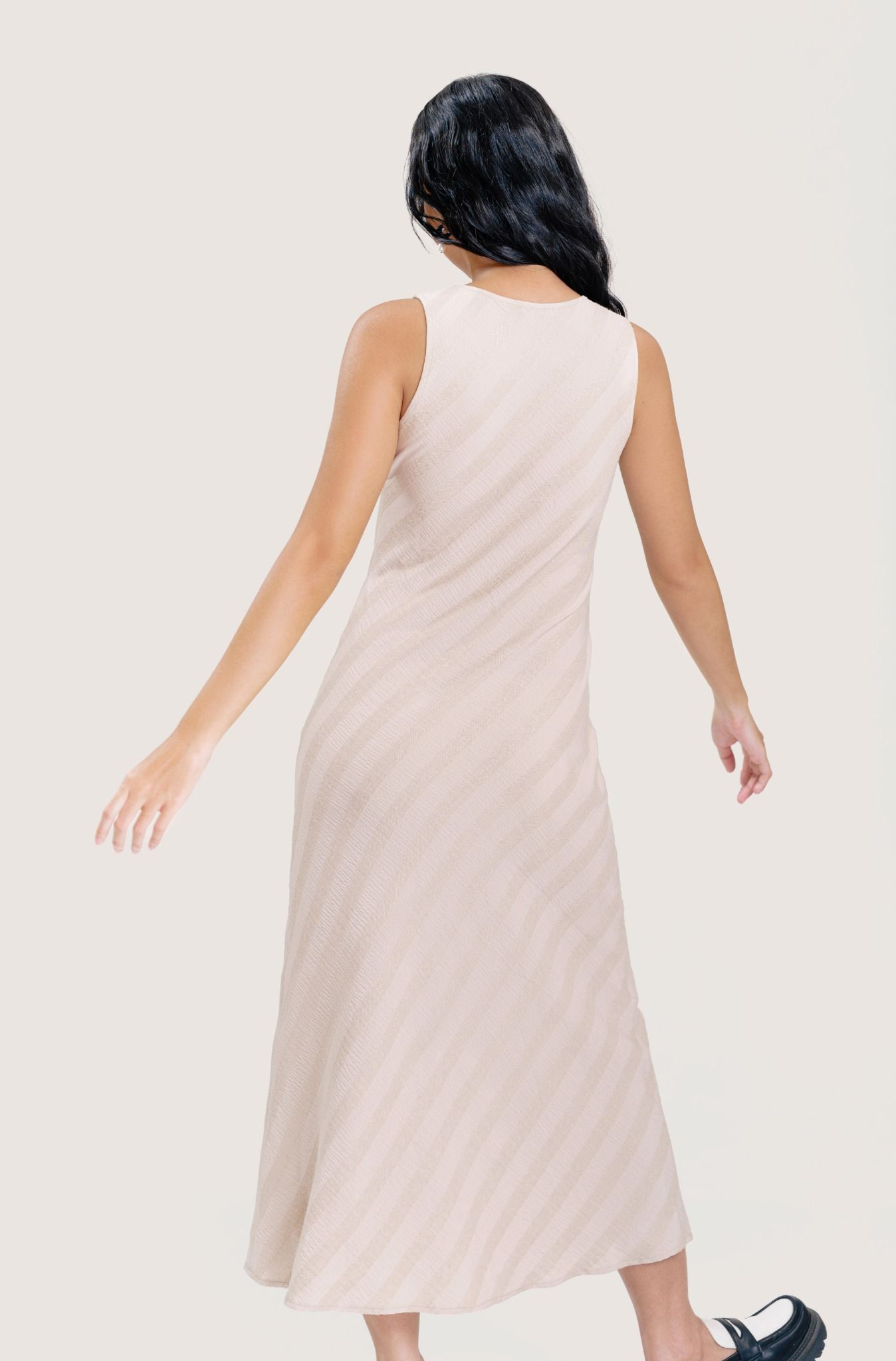  Beige Texture Relax Midi Dress 