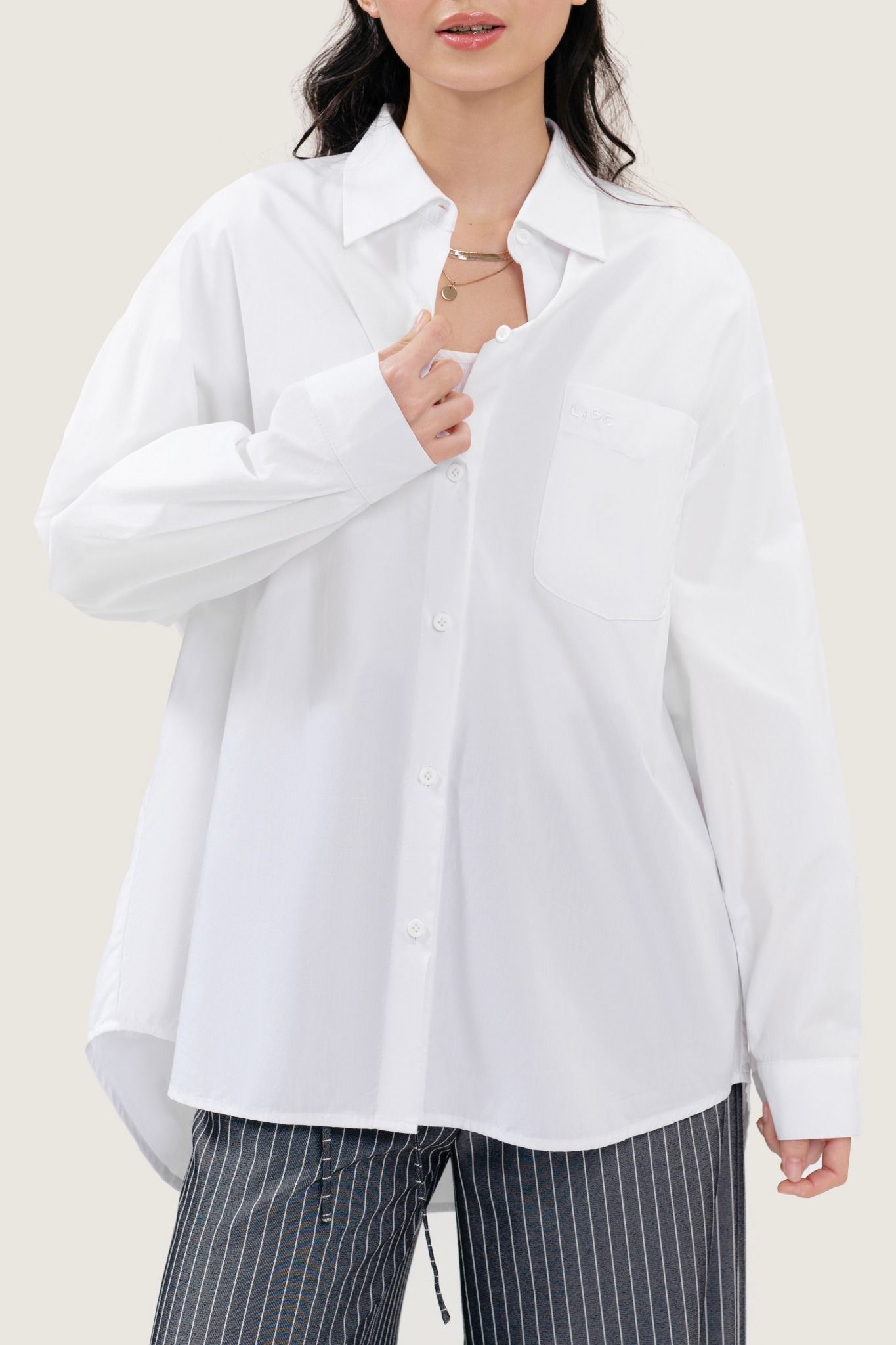  LIBÉ White Embroidered Oversized Shirt 