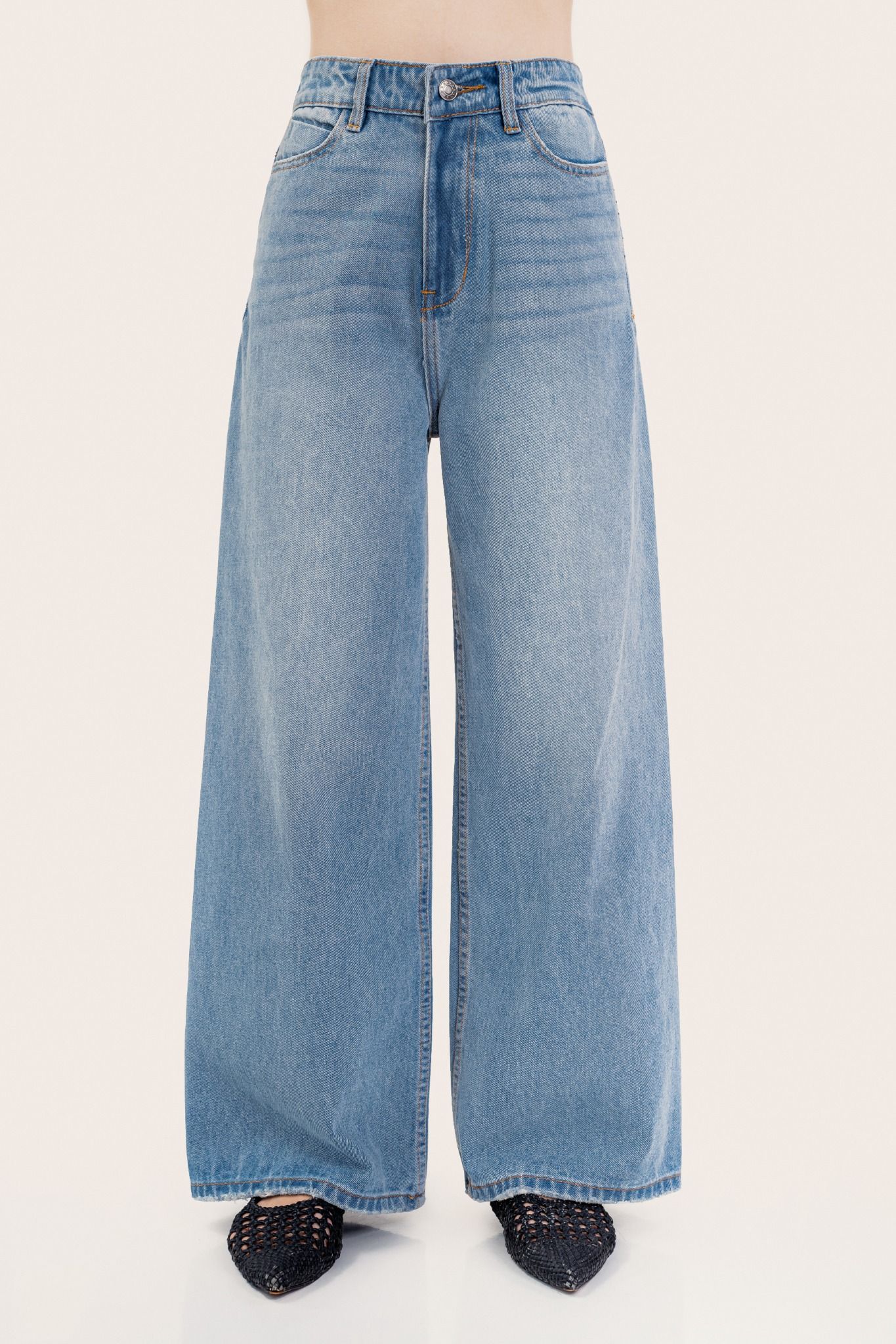  Light Blue High Waisted Straight Leg Jeans 