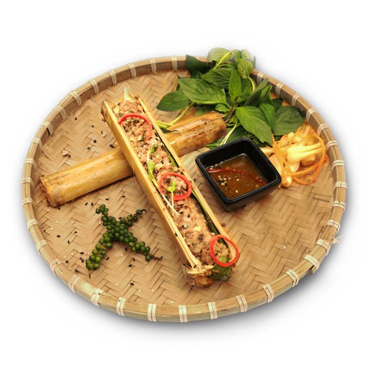 Heo hấp ống tre