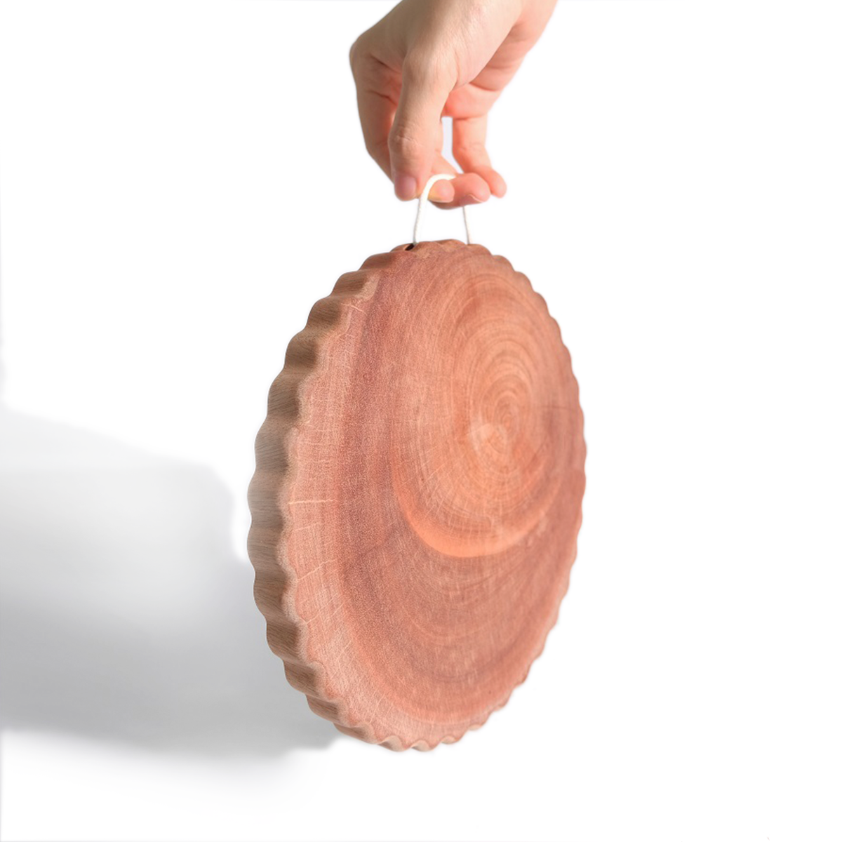 XK883 - Wooden cutting board cookie shape 22cm
