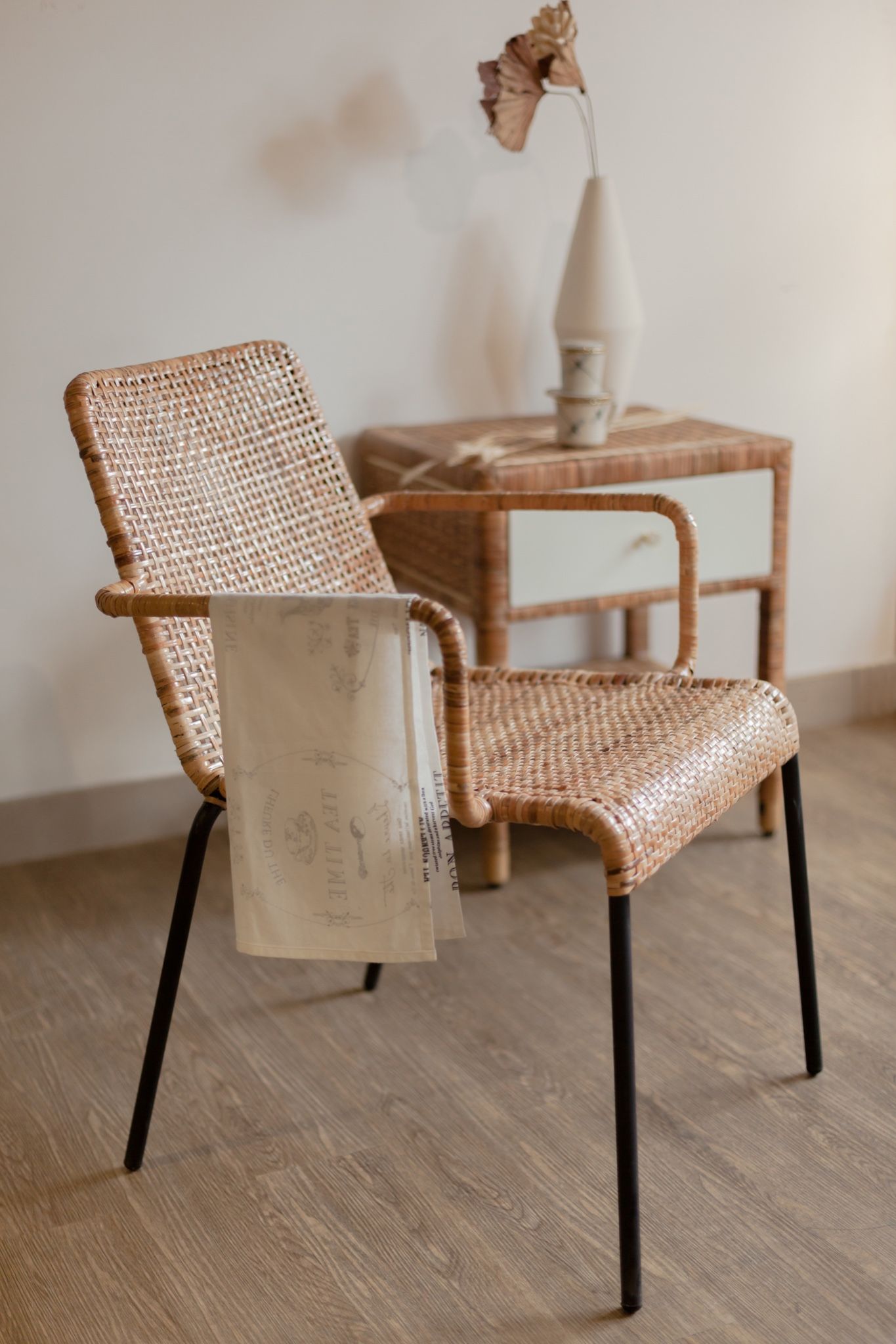 Ghế mây bàn ăn tối giản SWING CHAIR MDC5003NB