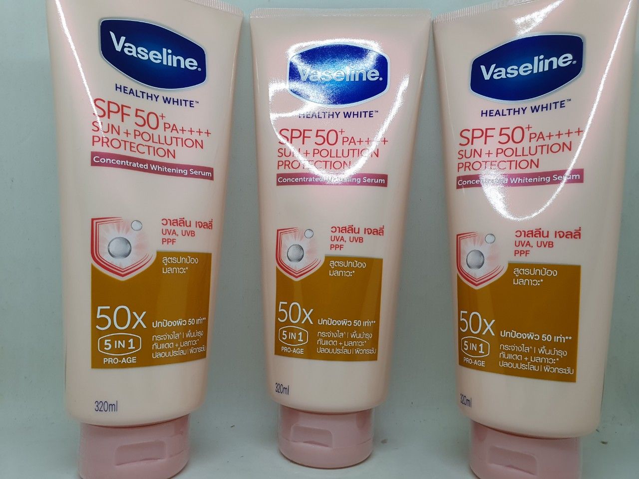 Sữa dưỡng thể trắng da vaseline 50x spf 50++ chính hãng thái lan 320 ml
