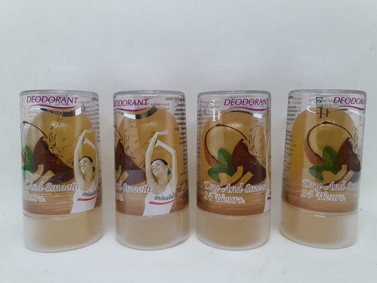 Lăn Khử Mùi Đá Khoáng Deodorant Hương Dừa Chính Hãng Thái Lan 70 gam
