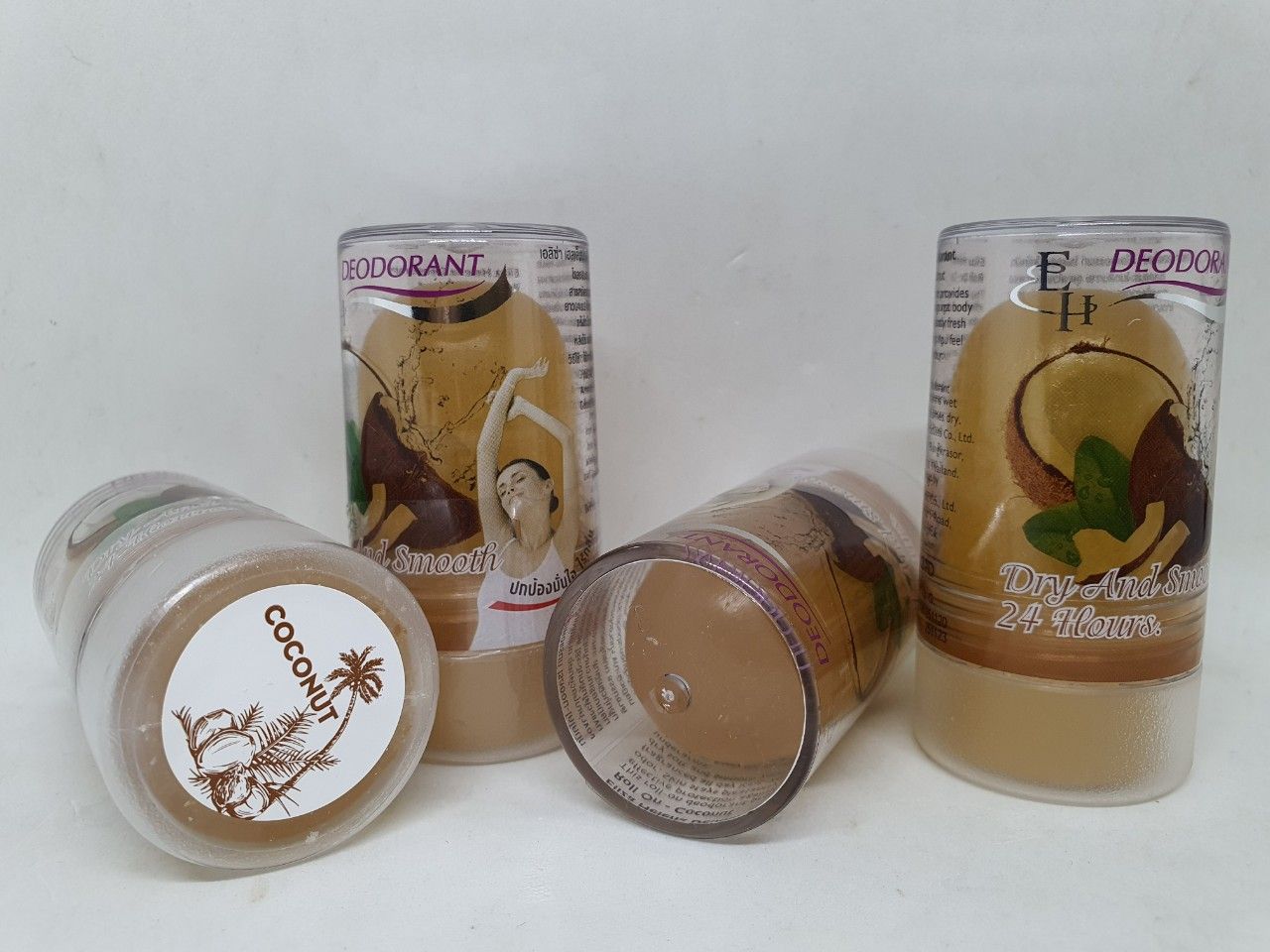 Lăn Khử Mùi Đá Khoáng Deodorant Hương Dừa Chính Hãng Thái Lan 70 gam