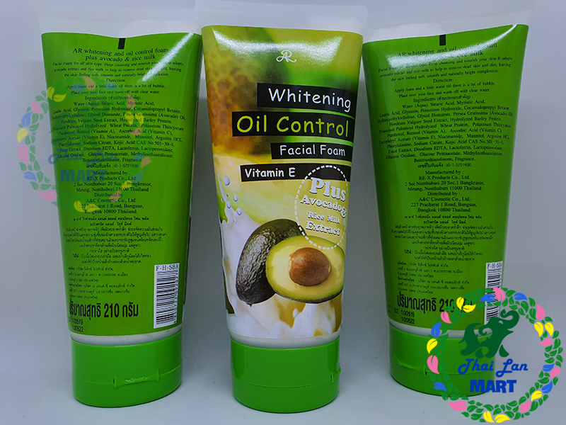Sữa rửa mặt chiết xuất từ trái bơ aron whitening oil control thái lan 210ml