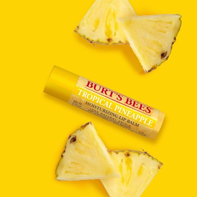 Son Dưỡng Môi BURT'S BEES, Tropical Pineapply, 4.25g, Hàng Mỹ