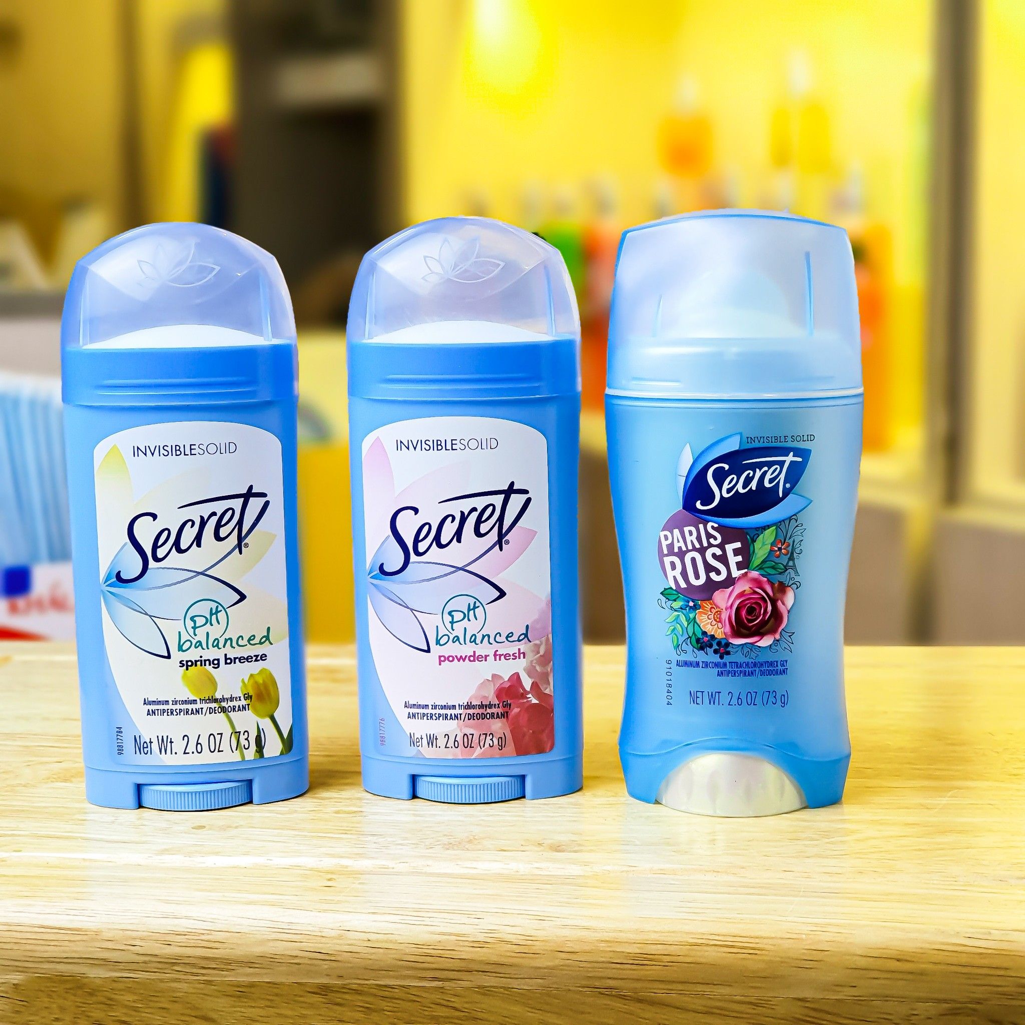 Sáp Khử Mùi Secret Paris Rose 73g