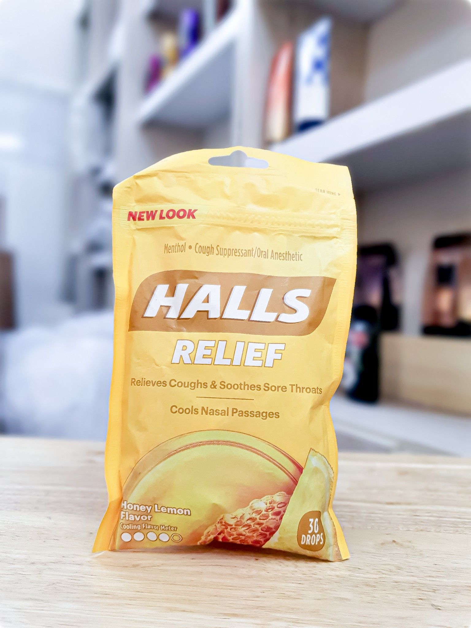 Kẹo Nhập Halls Honey Lemon 30 Viên