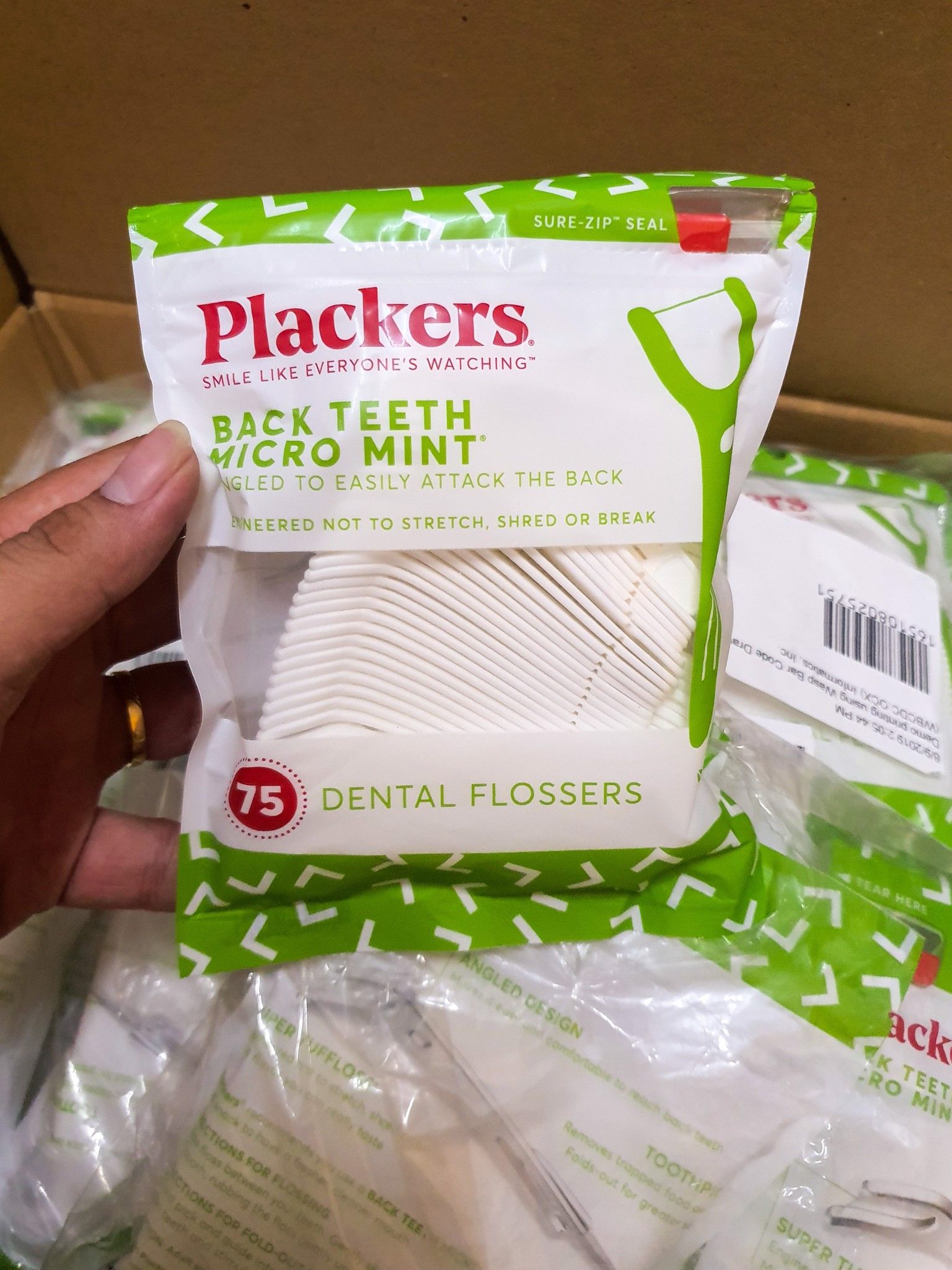 Tăm Chỉ Nha Khoa PLACKER - Vị Bạc Hà (75 Cây)