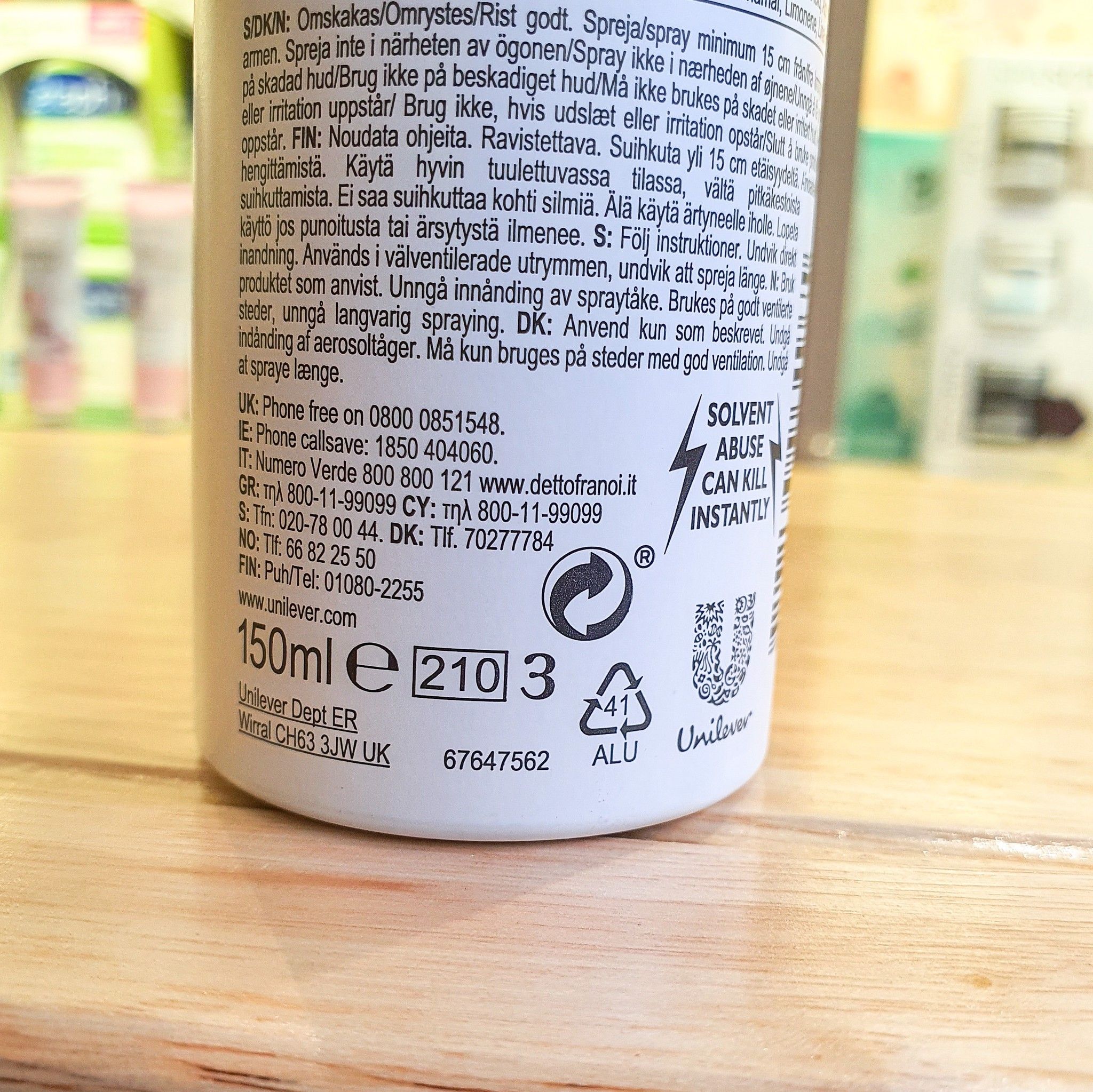 Xịt Khử Mùi Dove ORIGINAL 150ml