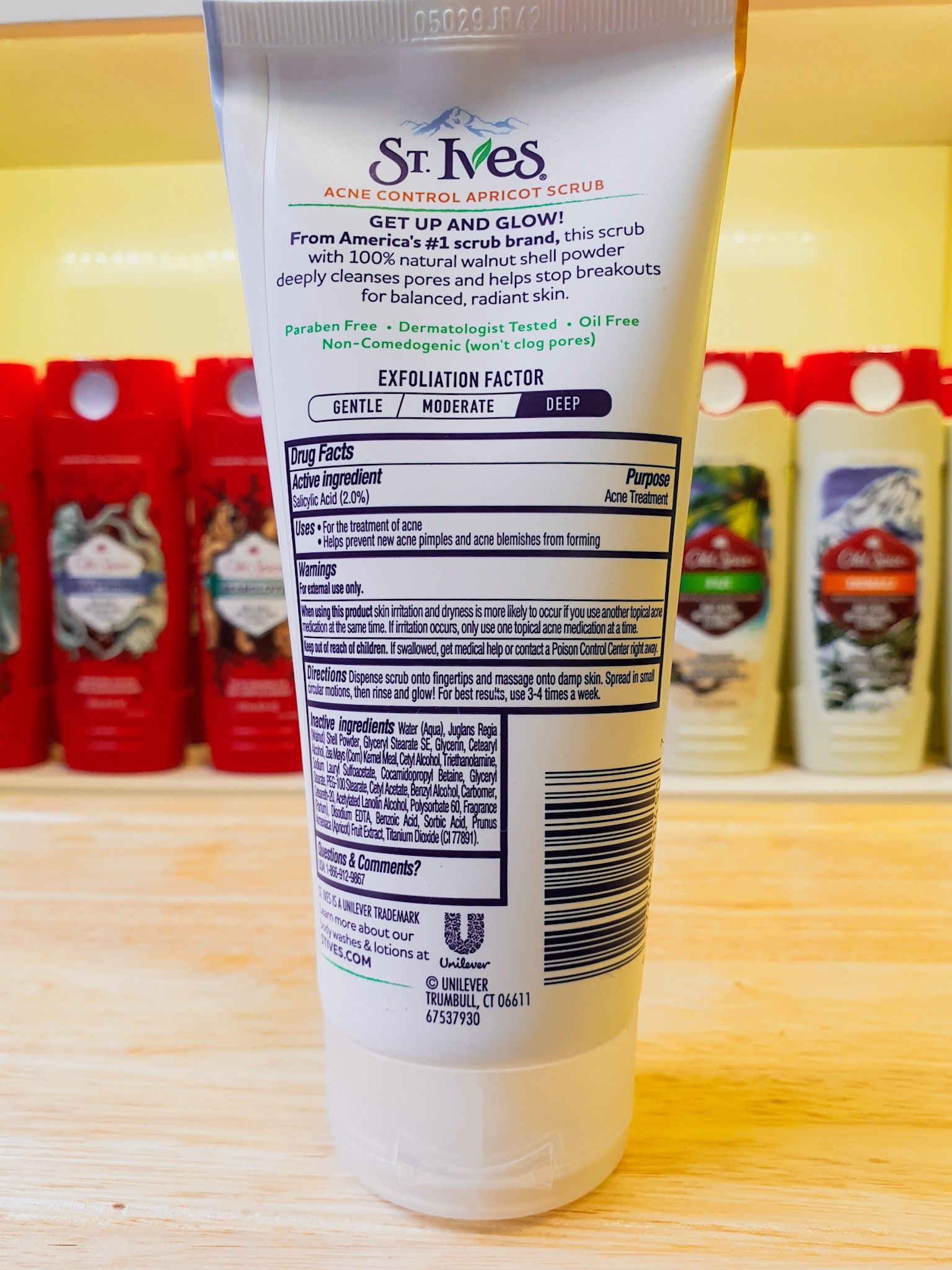 Rửa Mặt Tẩy Tế Bào Chết St Ives Acne Control Apricot Scrub 170g