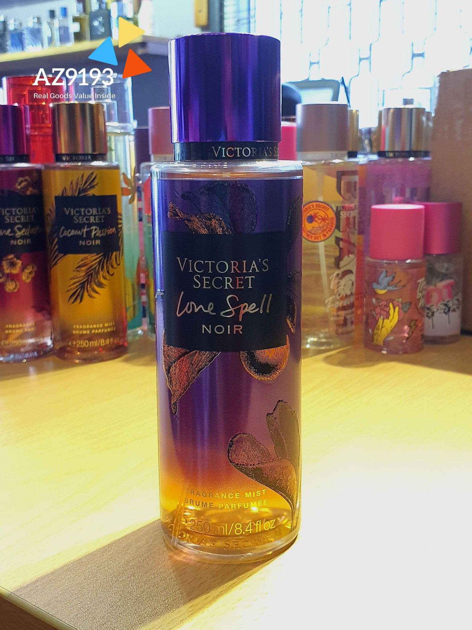 Xịt Toàn Thân Victoria's Secret LOVE SPELL NOIR 250 ml