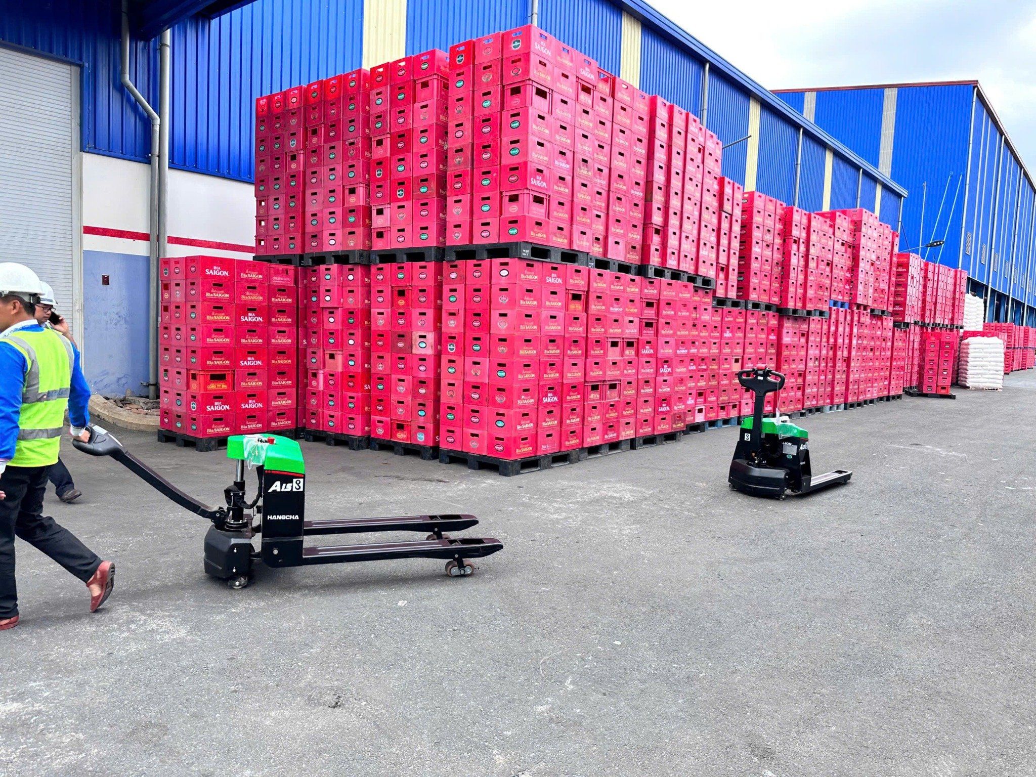 Xe Nâng Tay Điện 1.5 Tấn Sạc Nhanh 1-2h || Giá 3x Triệu || Bảo Hành 3 Năm