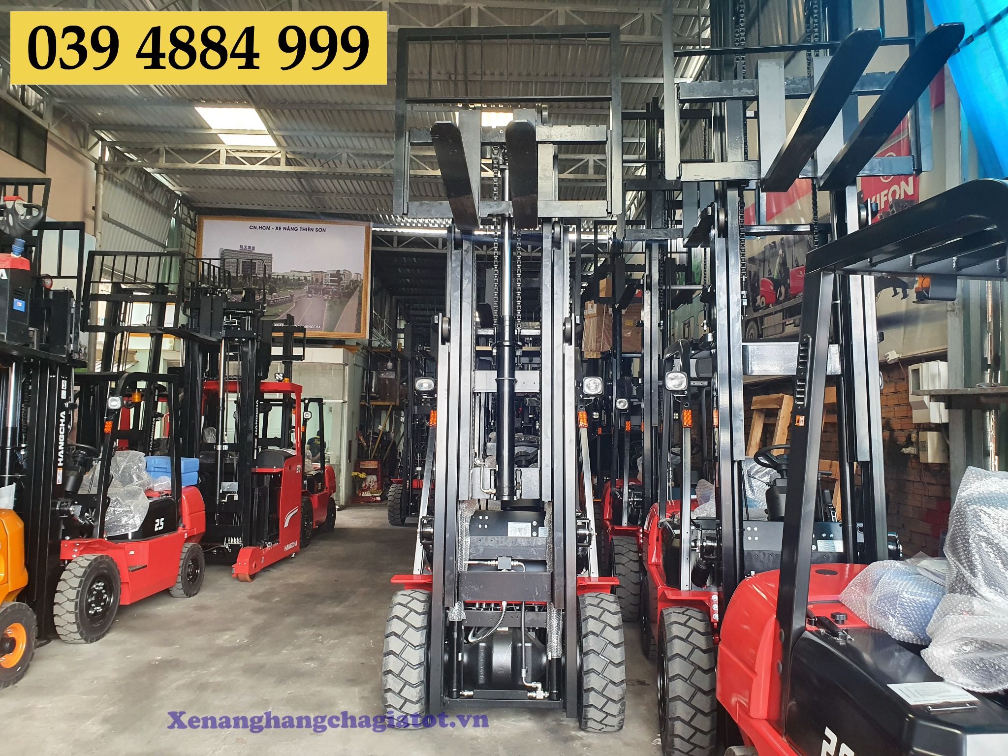 Xe Nâng Dầu 3.5 Tấn Mới