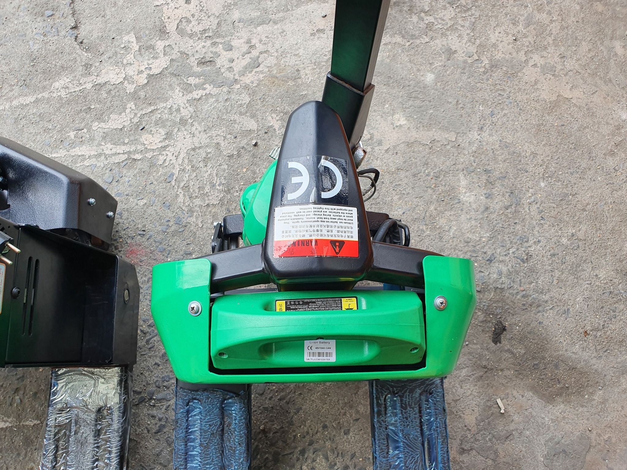 Xe Nâng Tay Điện 2 Tấn Dòng JH