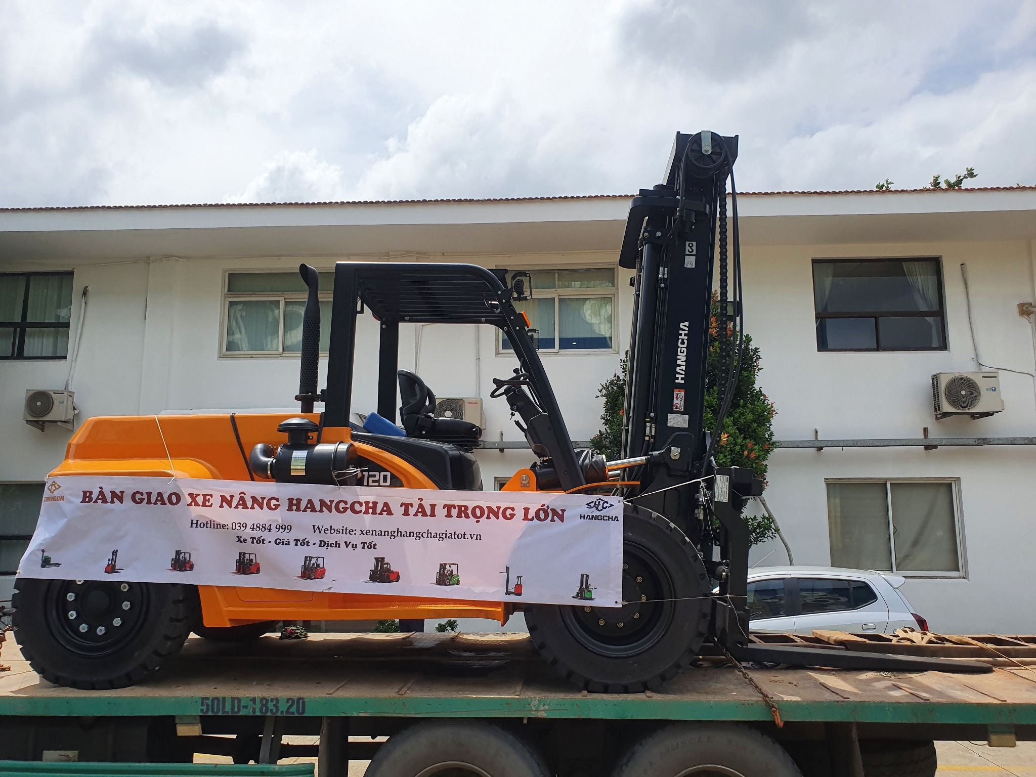 Xe Nâng Dầu Hangcha 12 Tấn Mới 100%