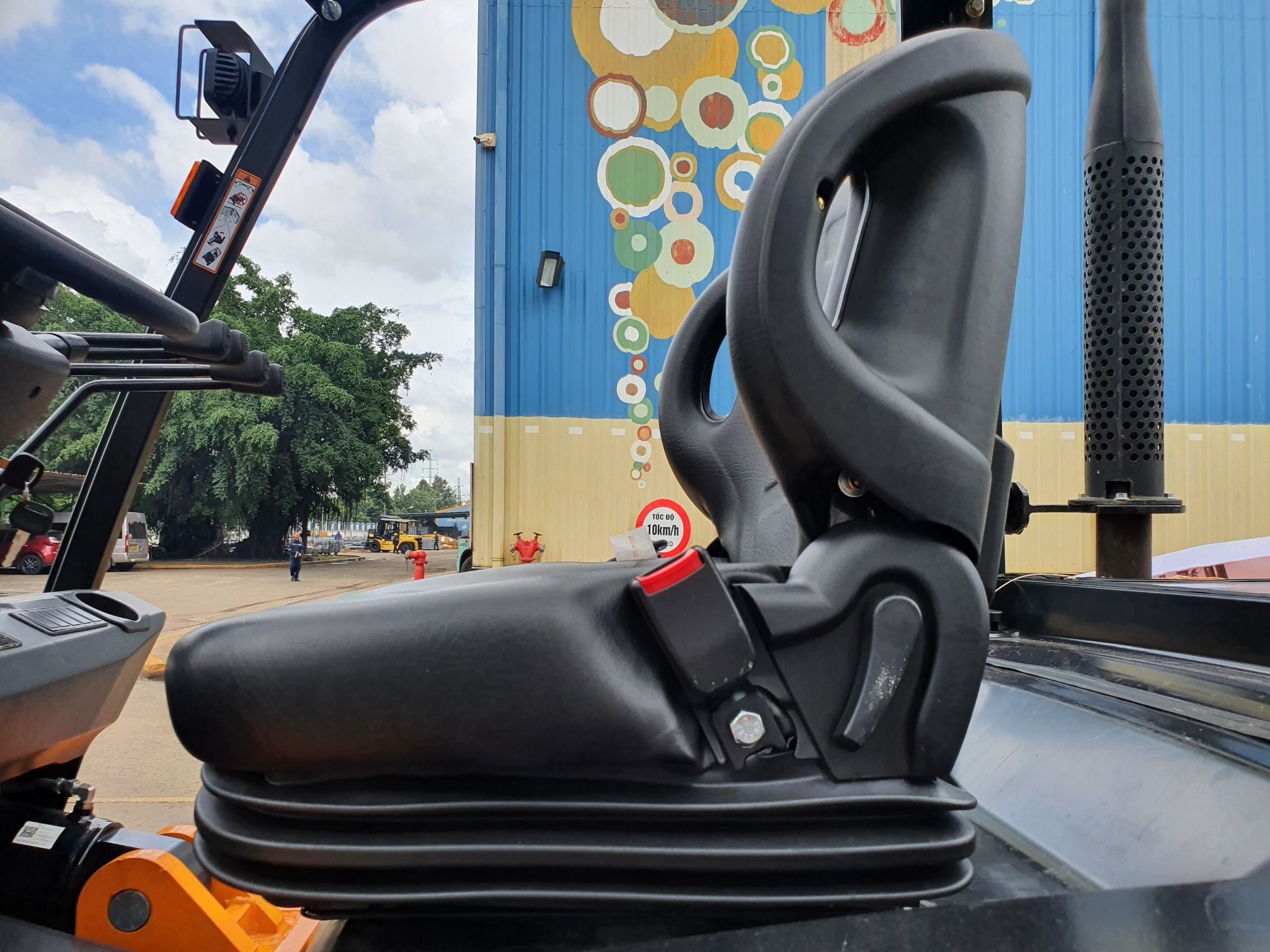Xe Nâng Dầu Hangcha 12 Tấn Mới 100%