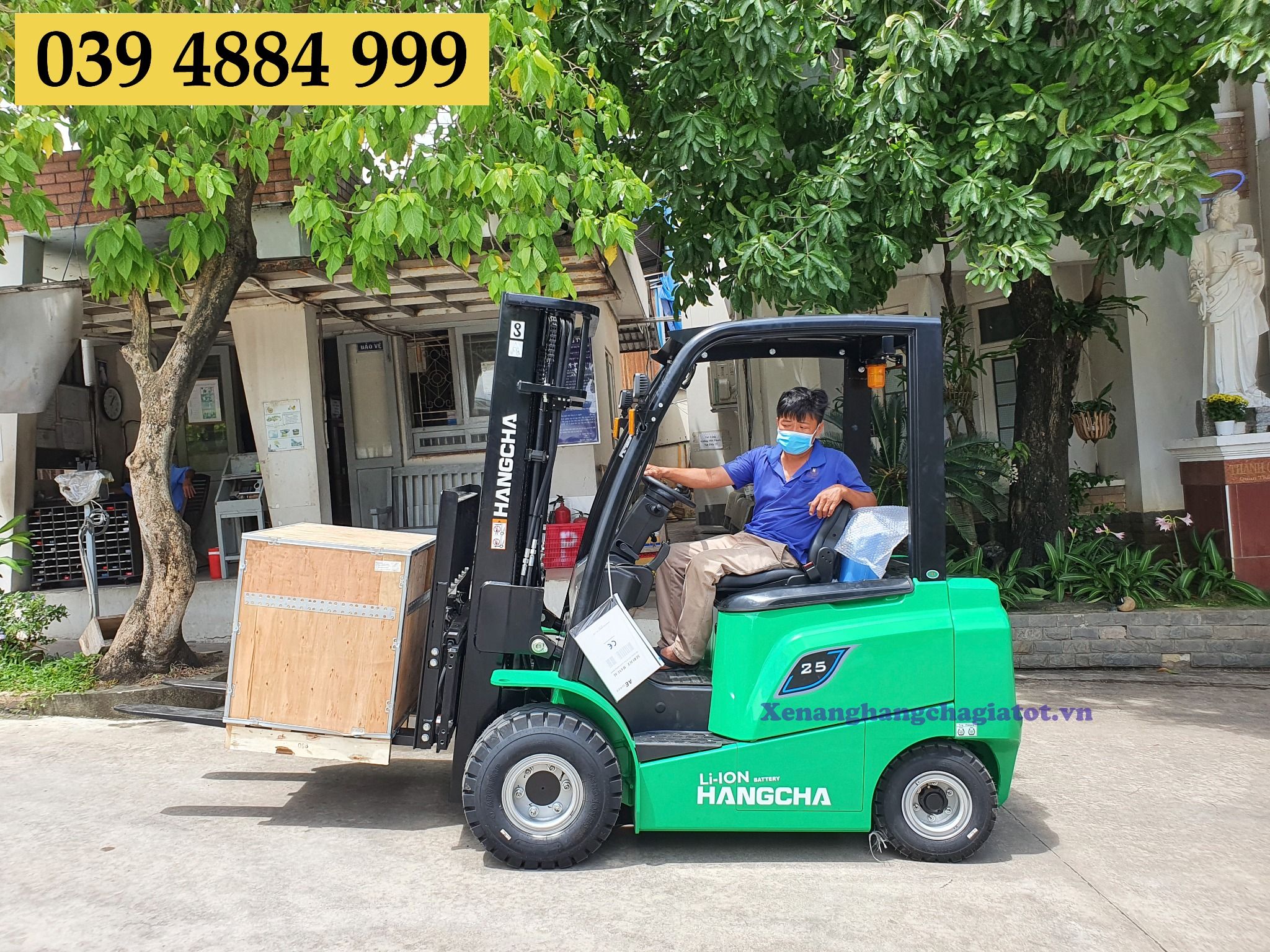 Xe Nâng Điện 2.5 Tấn Mới