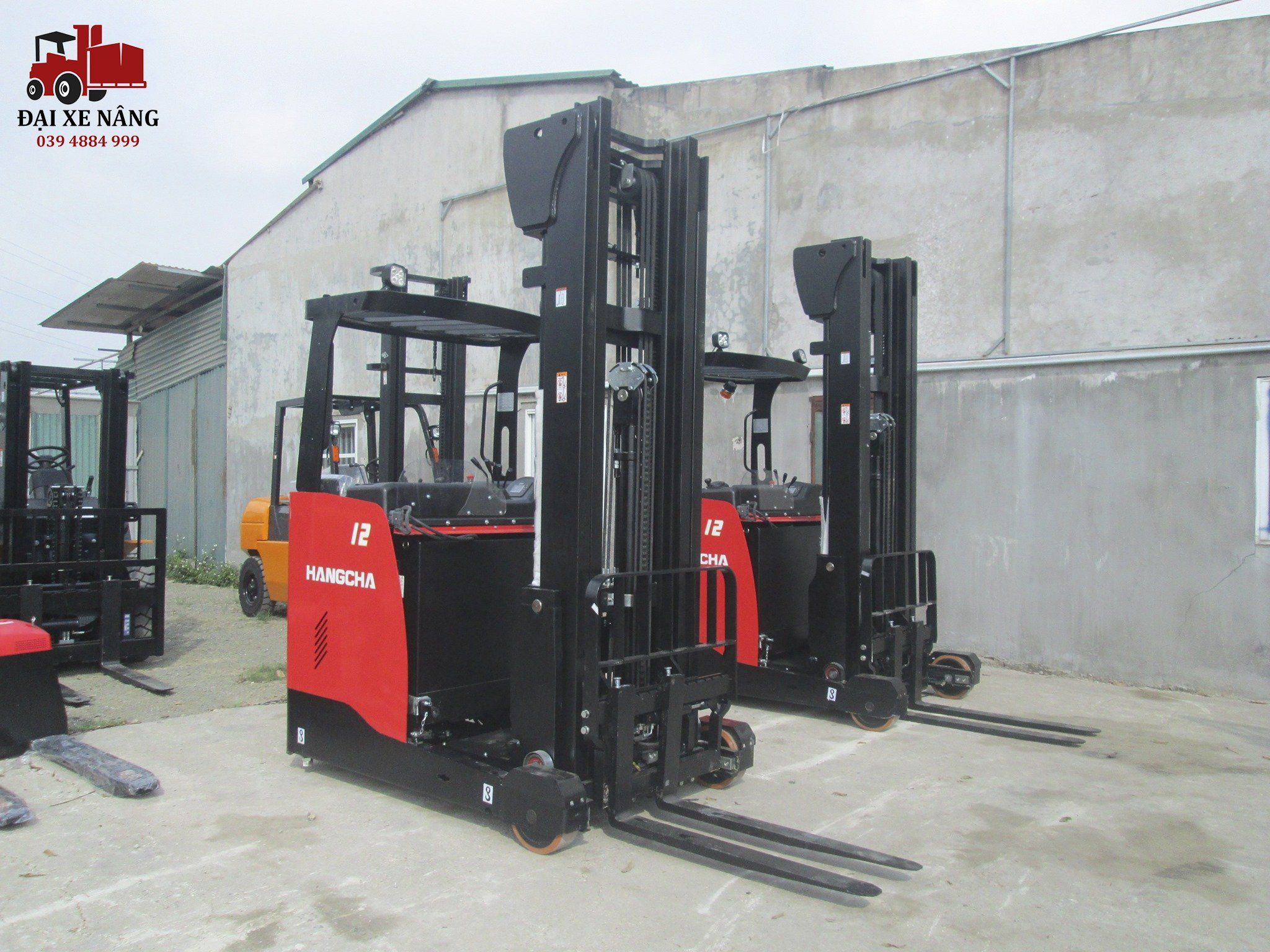 Xe Nâng Điện Reach Truck 2 Tấn Đứng Lái
