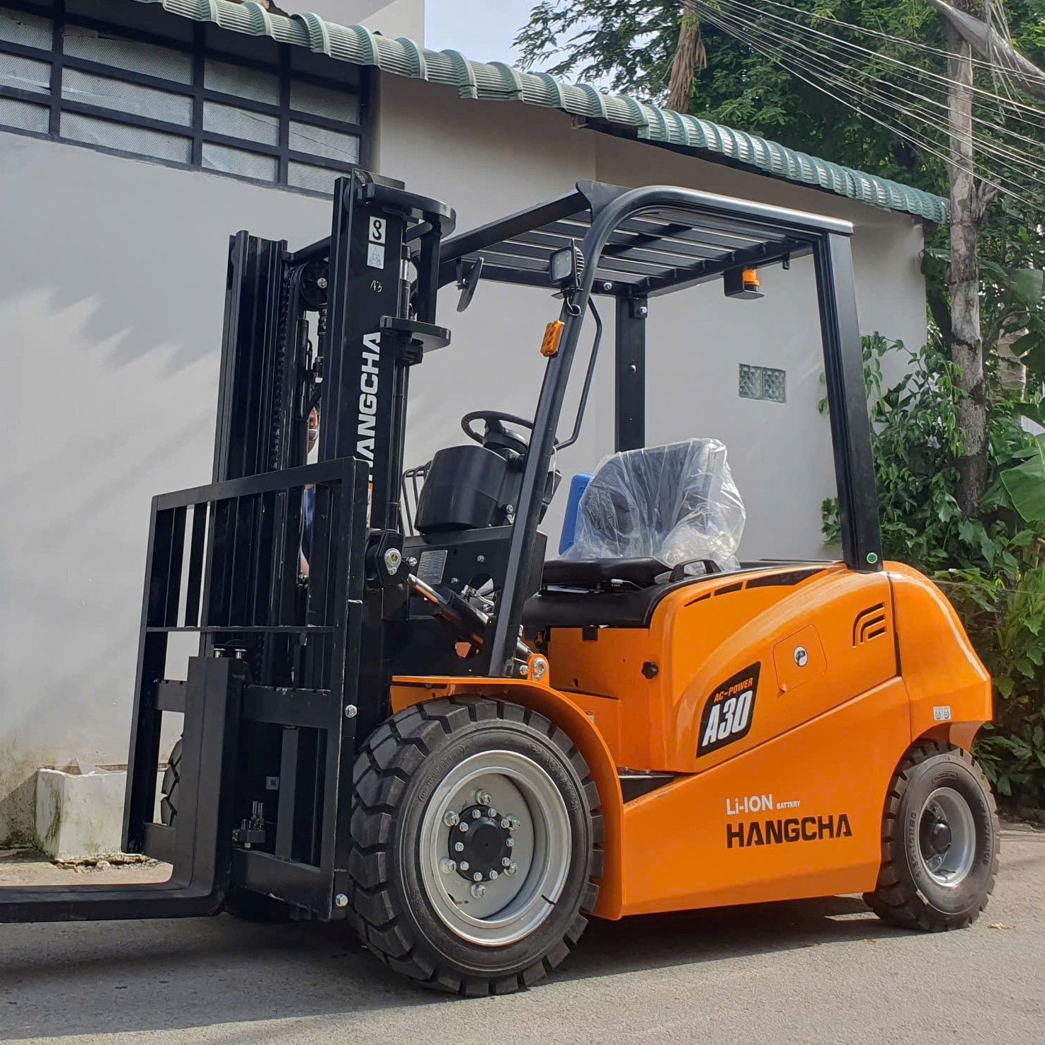 Xe Nâng Điện Lithium 3 Tấn Dòng XA