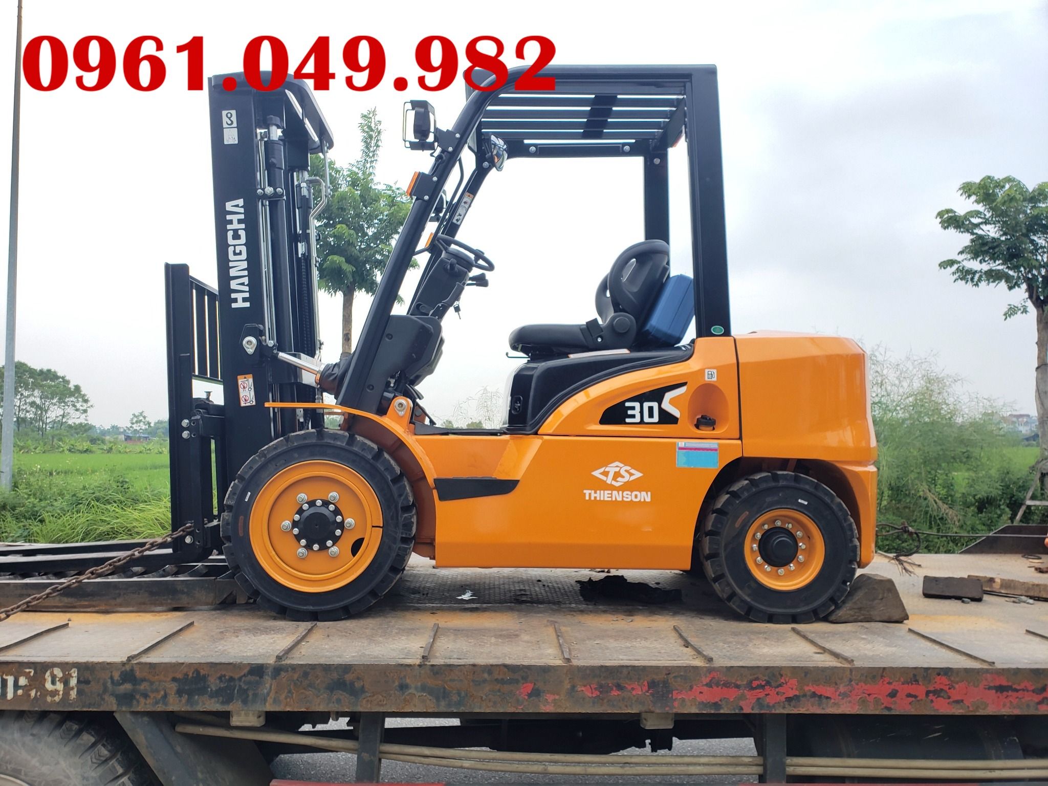Xe Nâng Dầu 3 Tấn Mới 100% Cực Bền Bỉ || Giá Siêu Tốt || Bảo Hành 2 Năm