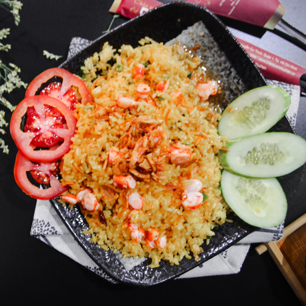  CƠM CHIÊN TÔM (Fried Rice With Shrimps) 