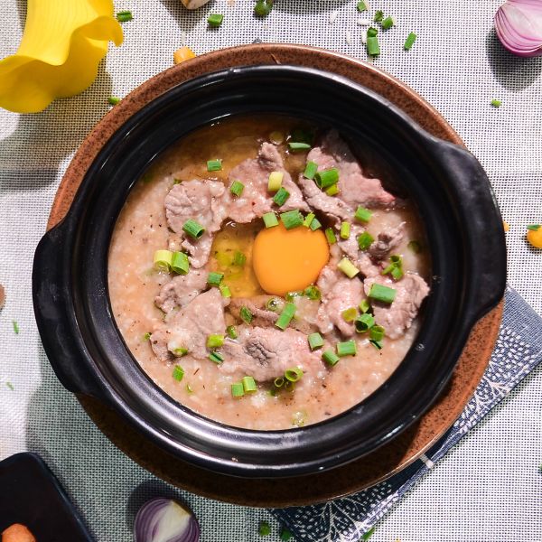  CHÁO TRỨNG THỊT BÒ (Rice Porridge With Beef & Egg) 