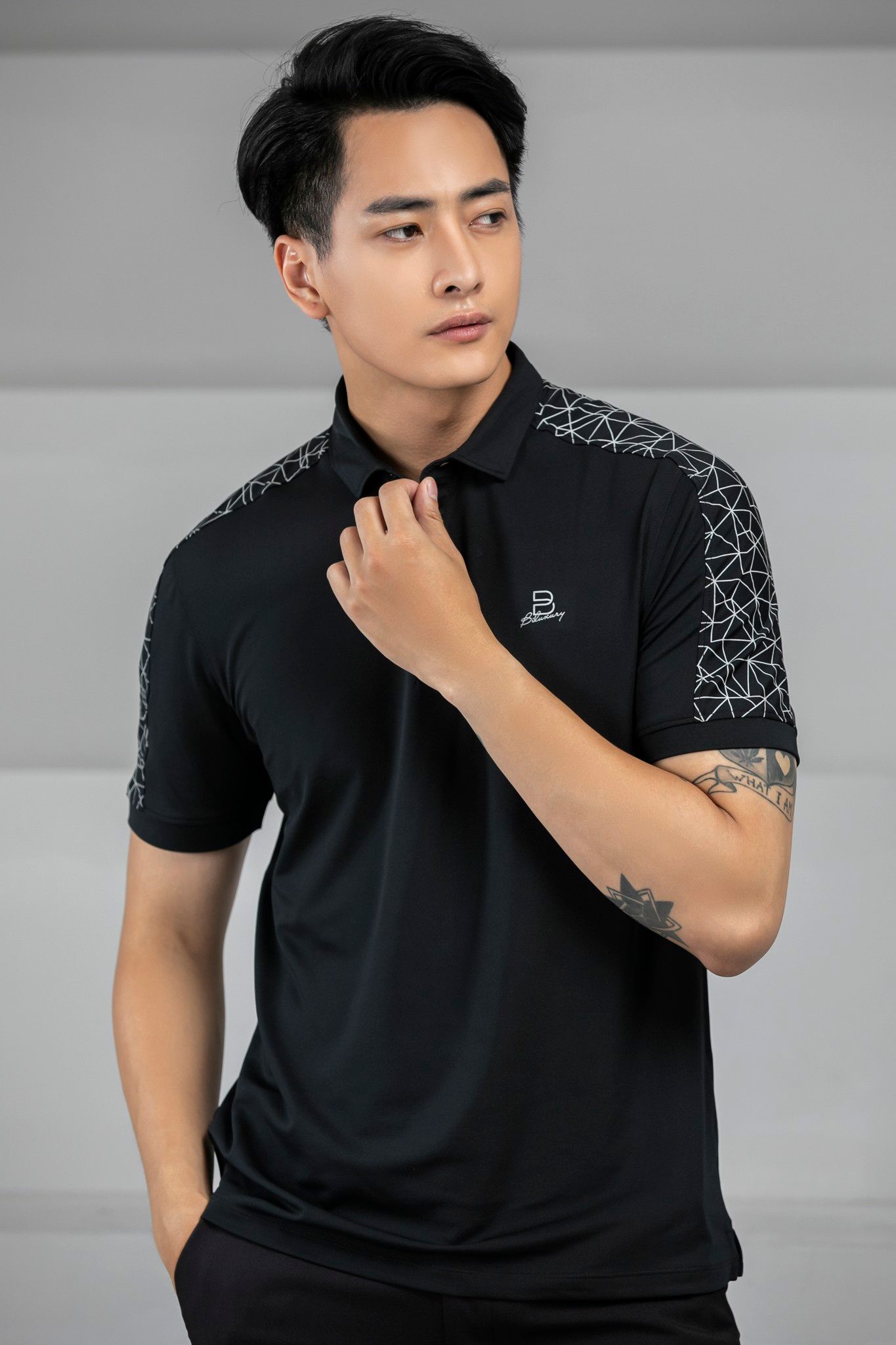 Áo polo thiết kế màu đen 4APCT074DEN