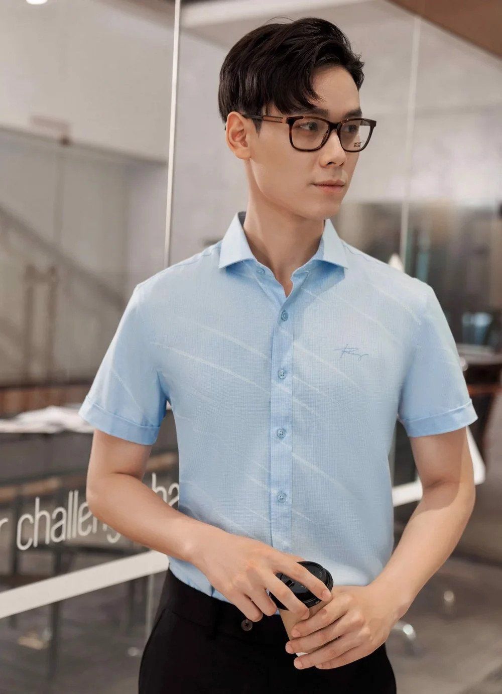 Áo sơ mi nam cộc tay họa tiết Biluxury - 5SMCH032