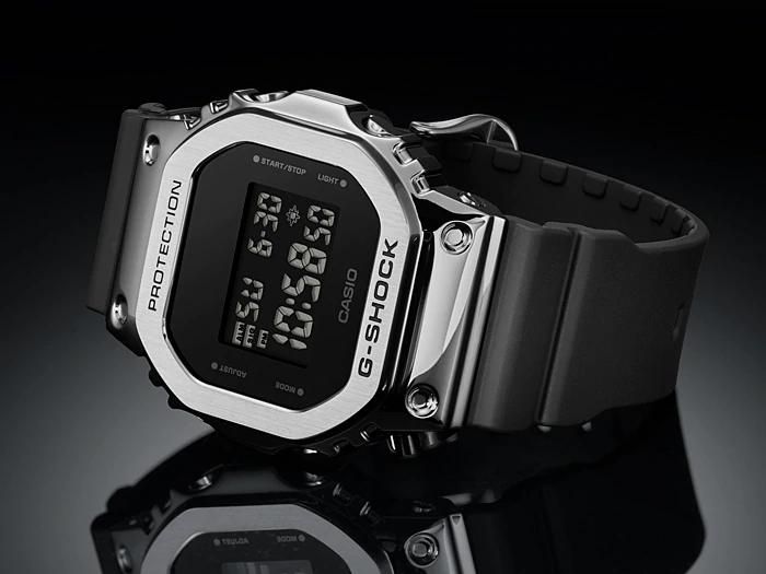 G-Shock GM-5600-1DR