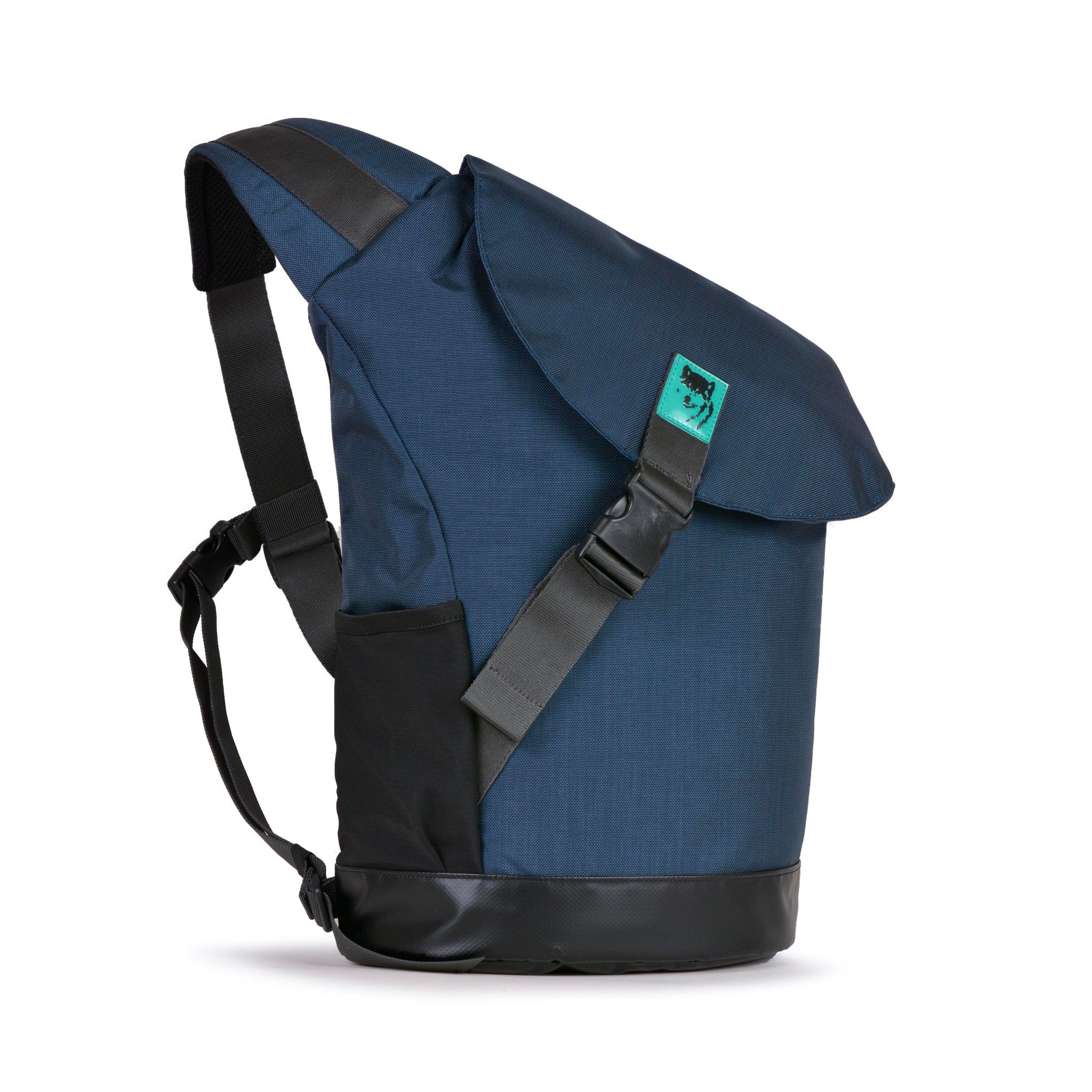 The Arnold Delux-Navy