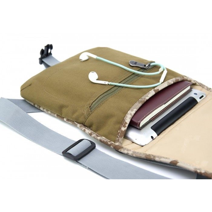 Betty Tablet-Camo