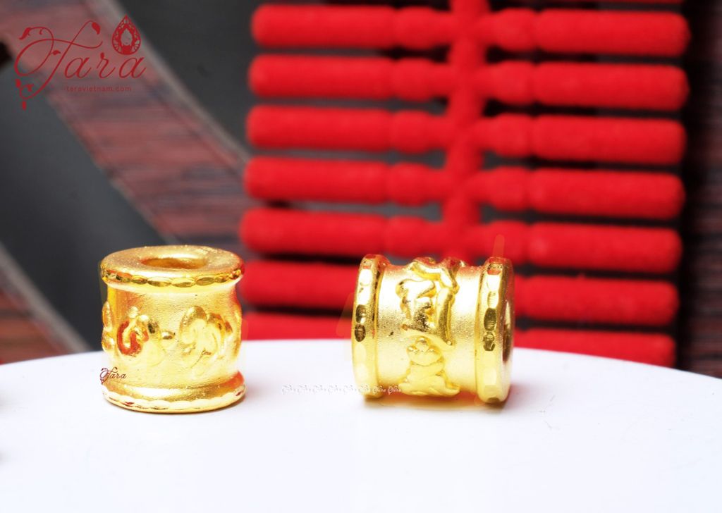 Charm Lục Tự Đại Minh Chú Vàng 24k nguyên chất